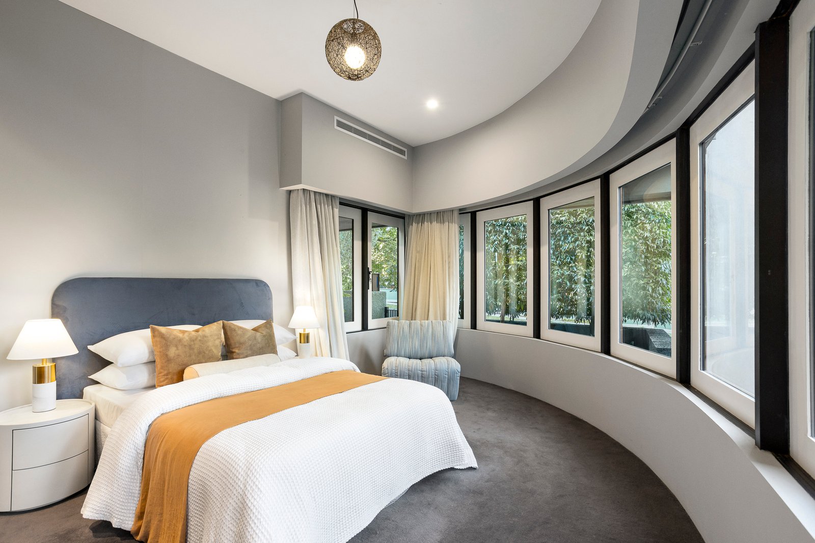 37 Linda Crescent, Hawthorn, 3122