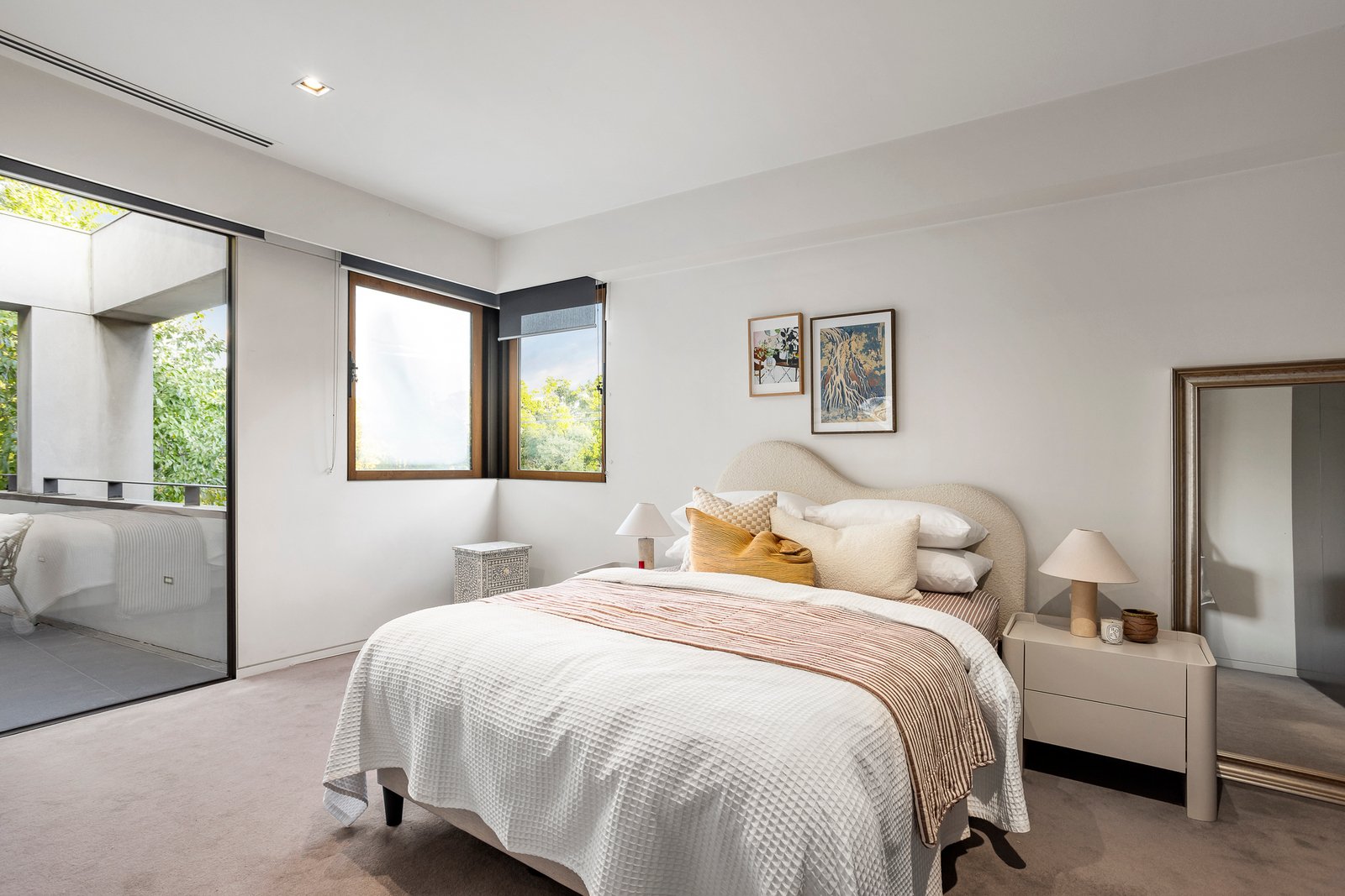 37 Linda Crescent, Hawthorn, 3122