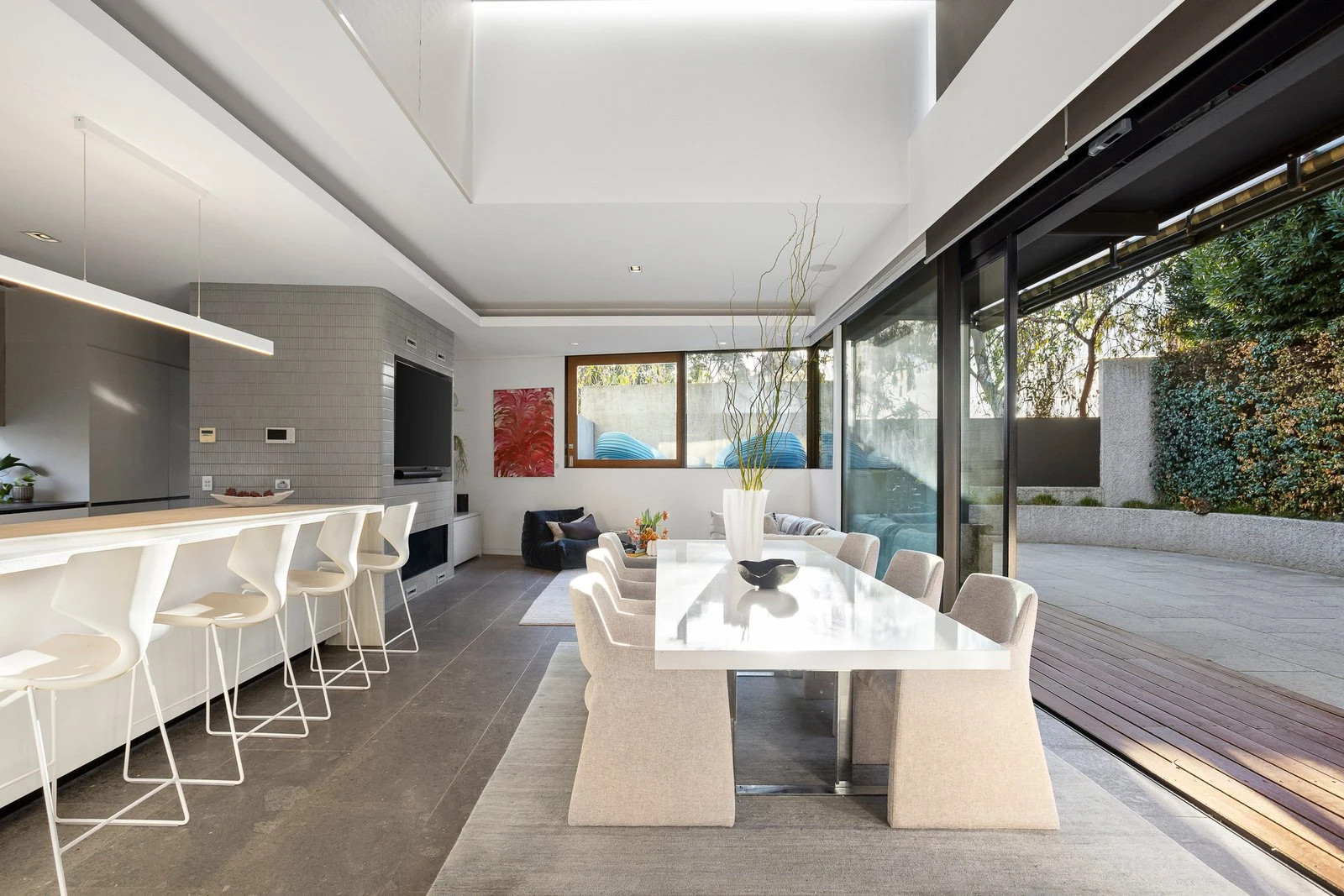 37 Linda Crescent, Hawthorn, 3122