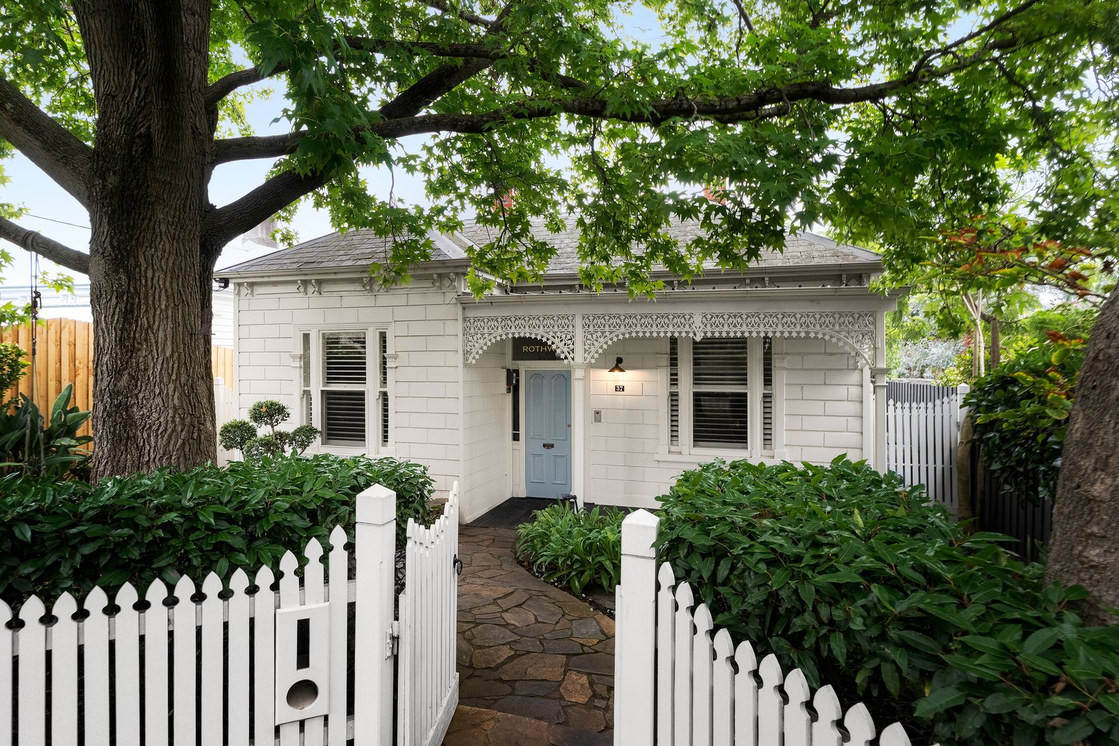 37 Moorhouse Street, Camberwell, 3124