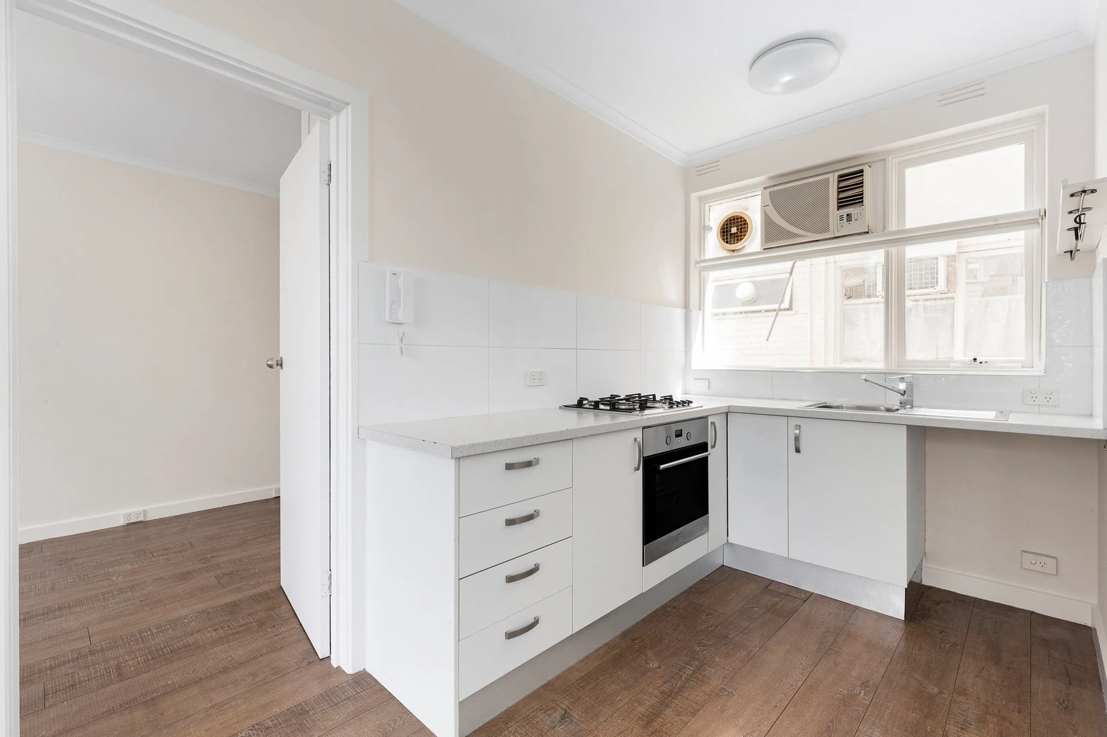 37/6 Williams Road, Prahran, 3181