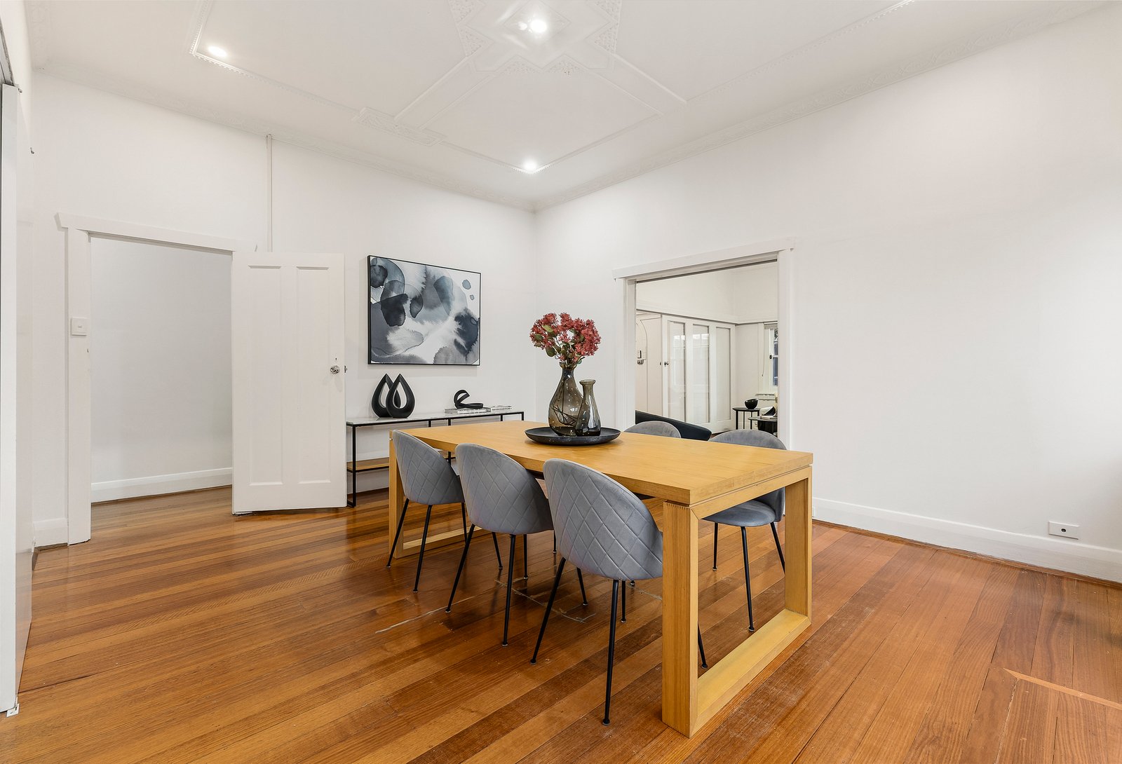 377 Burke Road, Glen Iris, 3146