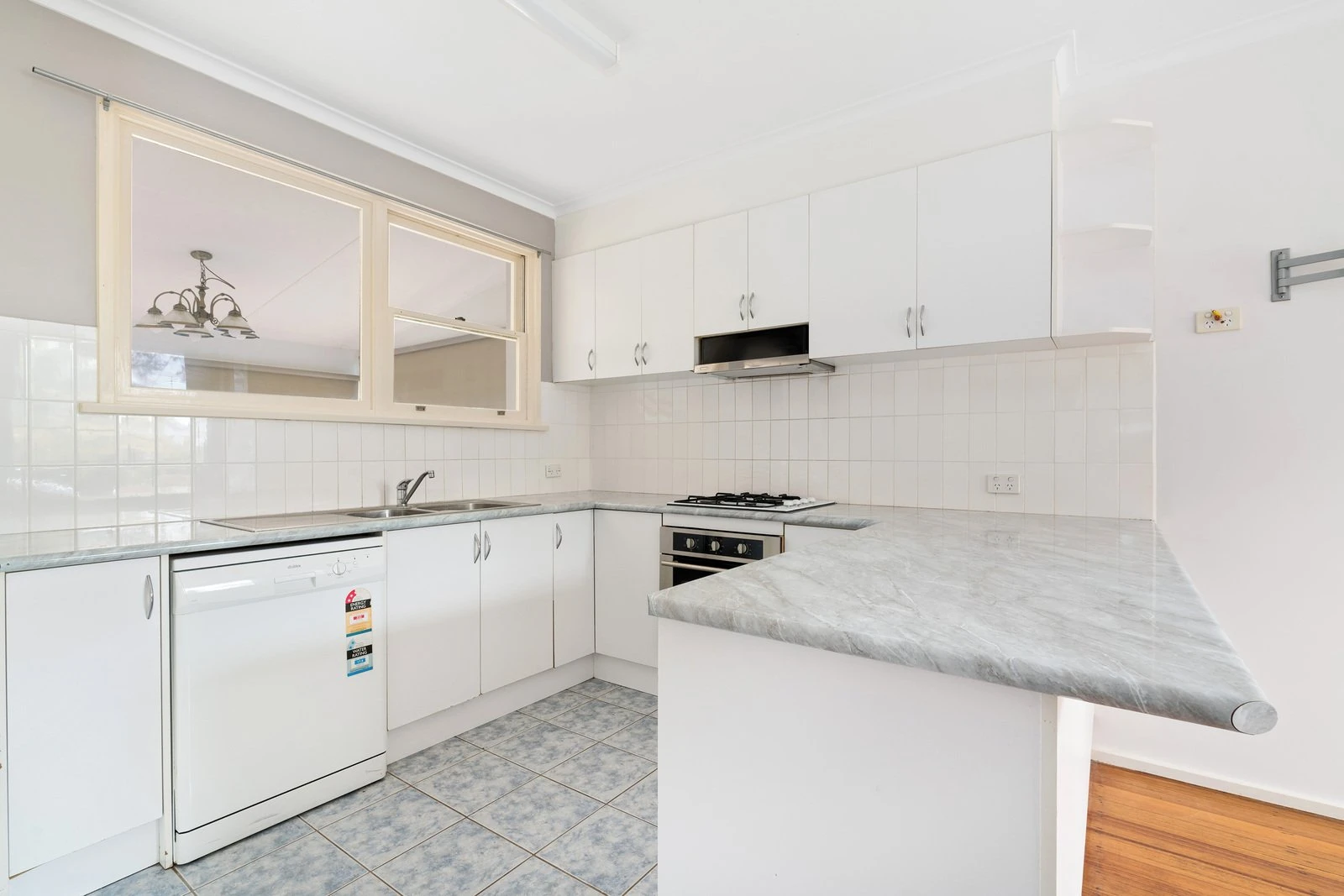 38 Birdwood Street, Frankston, 3199