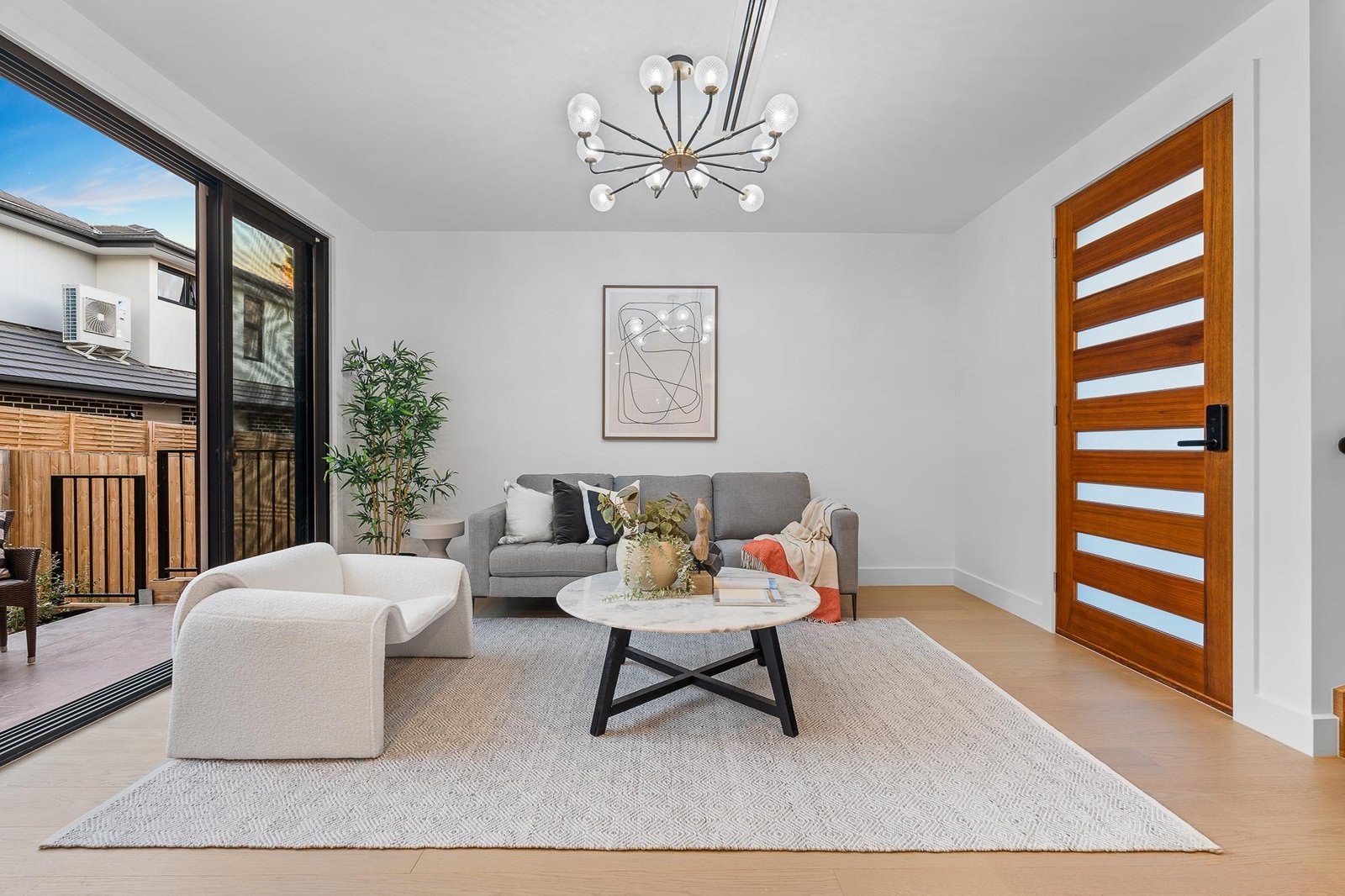 38 Strabane Avenue, Mont Albert North, 3129