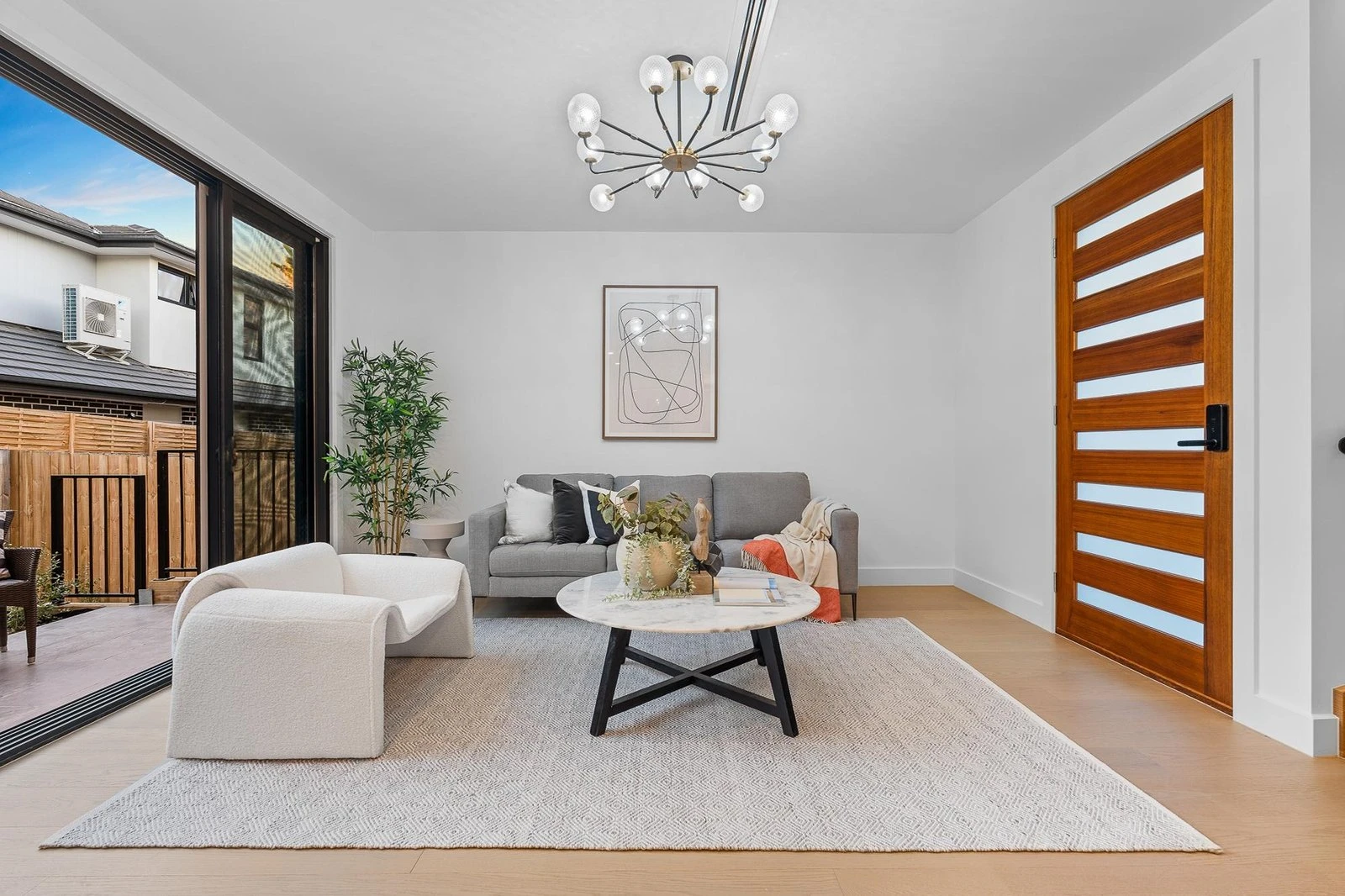 38 Strabane Avenue, Mont Albert North, 3129