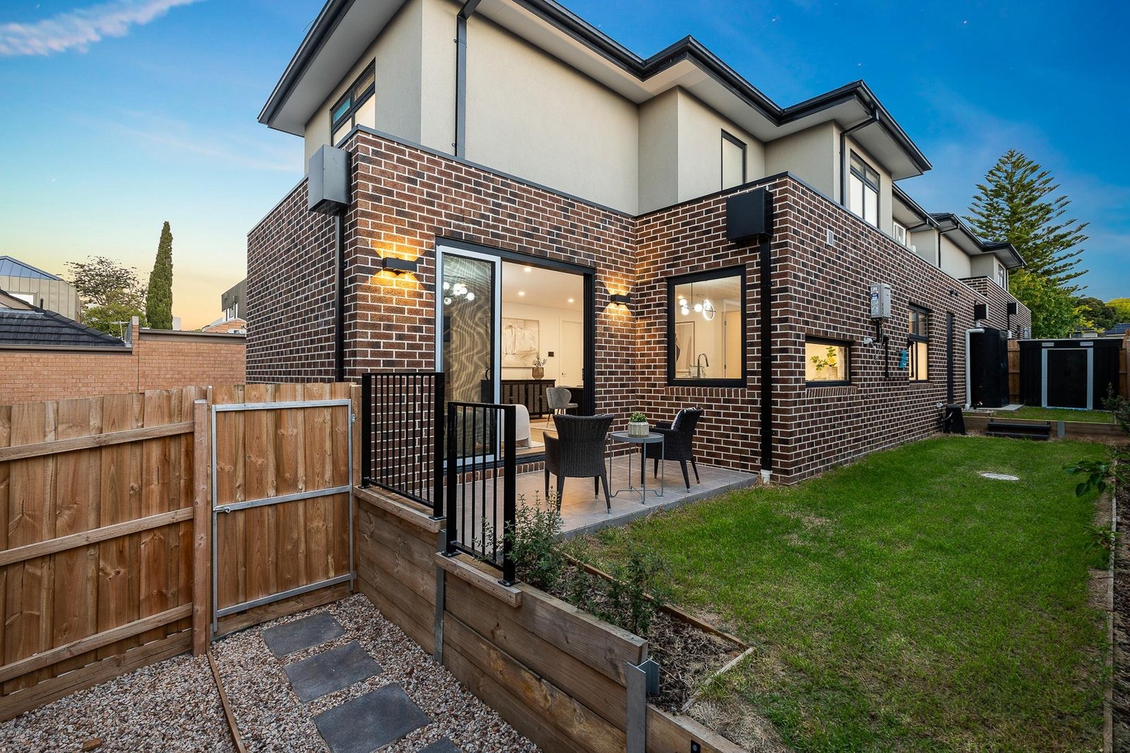 38 Strabane Avenue, Mont Albert North, 3129