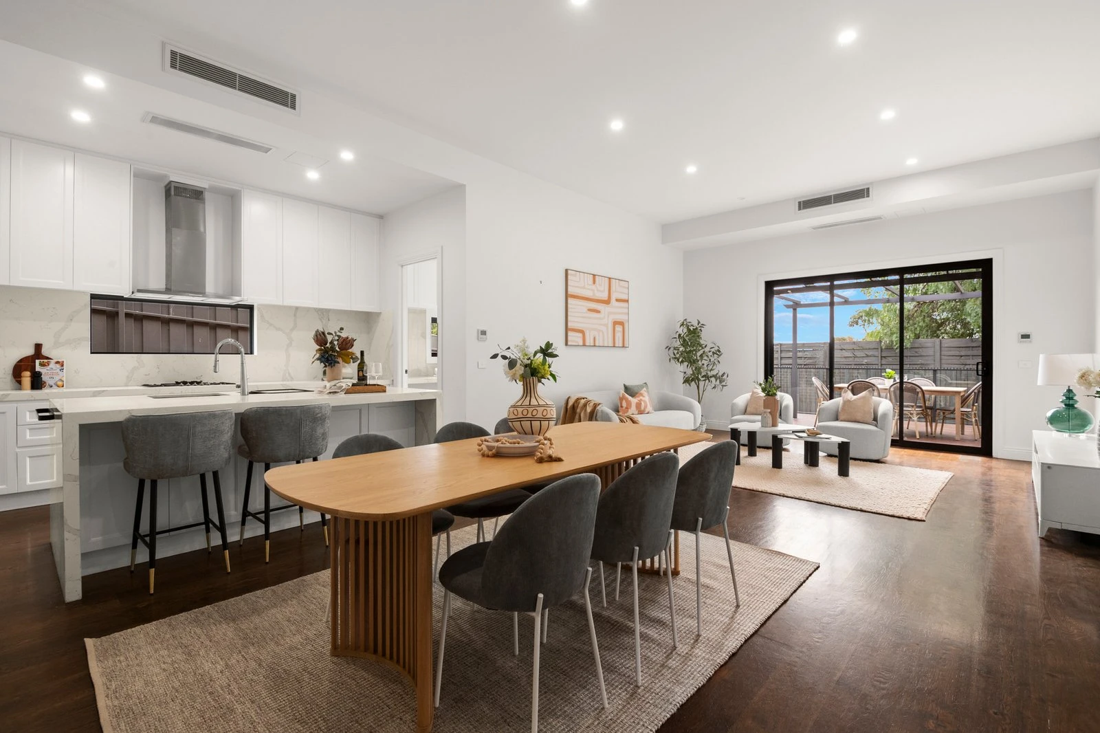 39 Burroughs Road, Balwyn, 3103