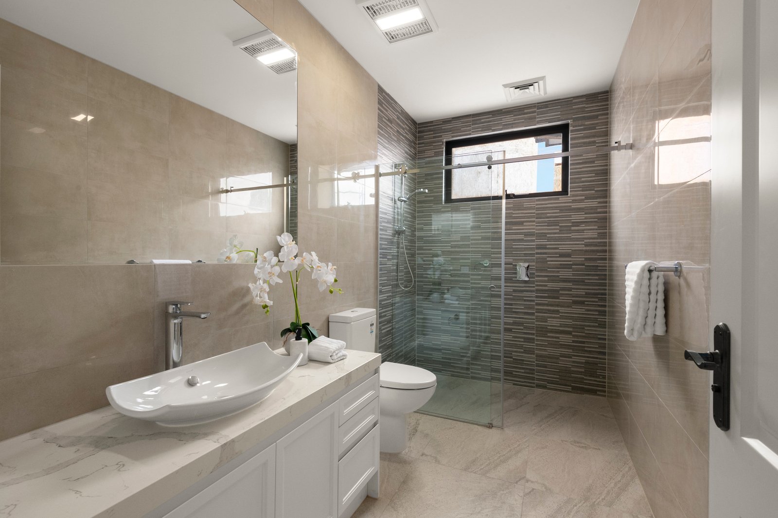 39 Burroughs Road, Balwyn, 3103