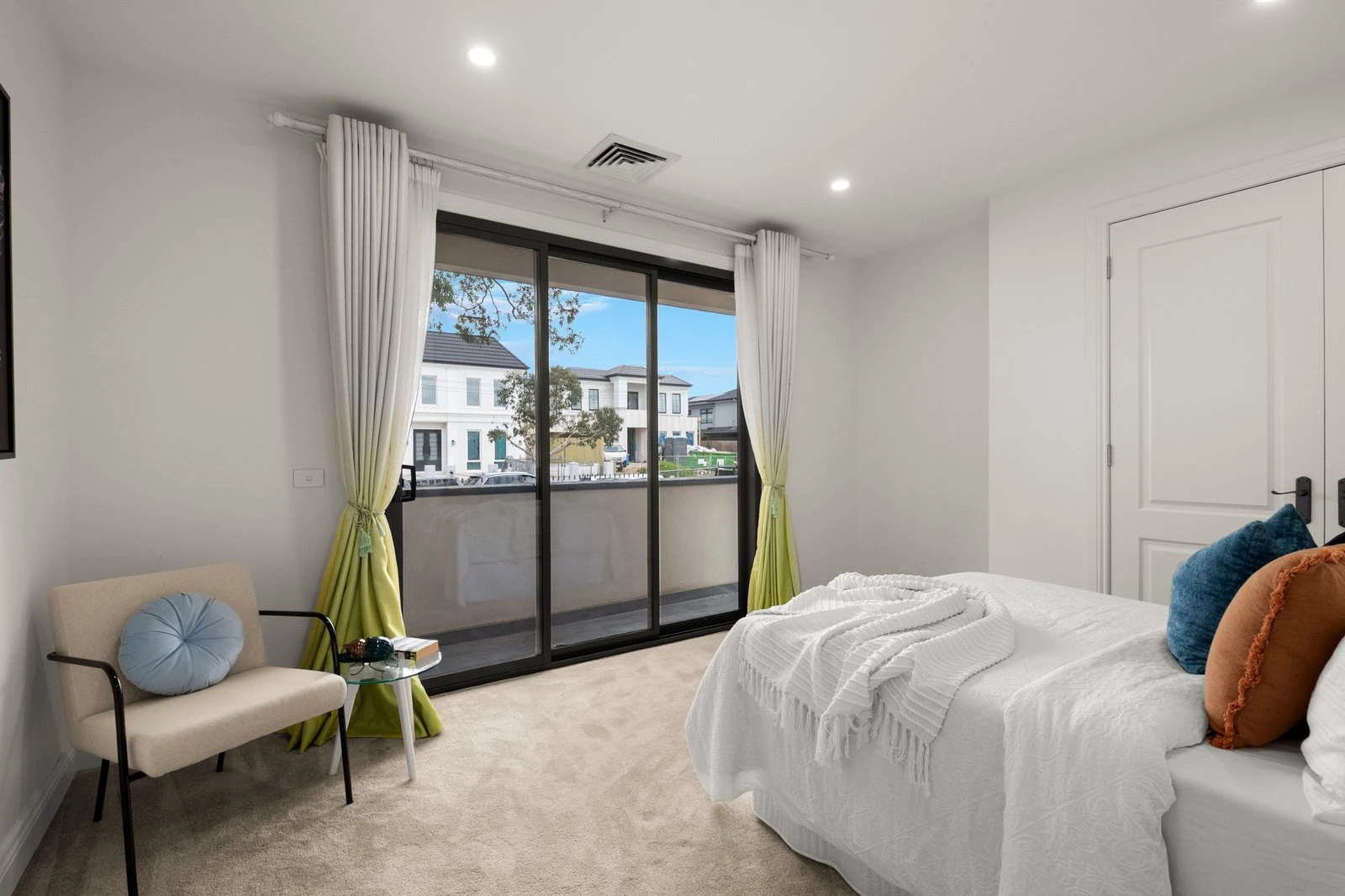 39 Burroughs Road, Balwyn, 3103