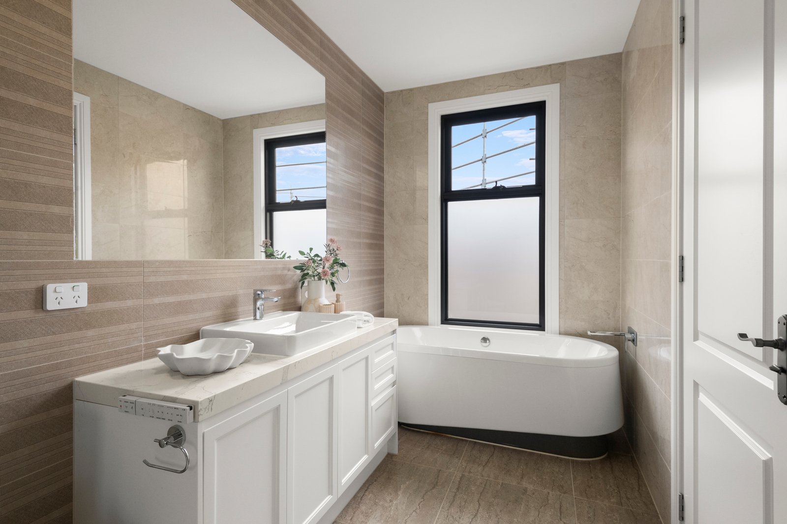 39 Burroughs Road, Balwyn, 3103