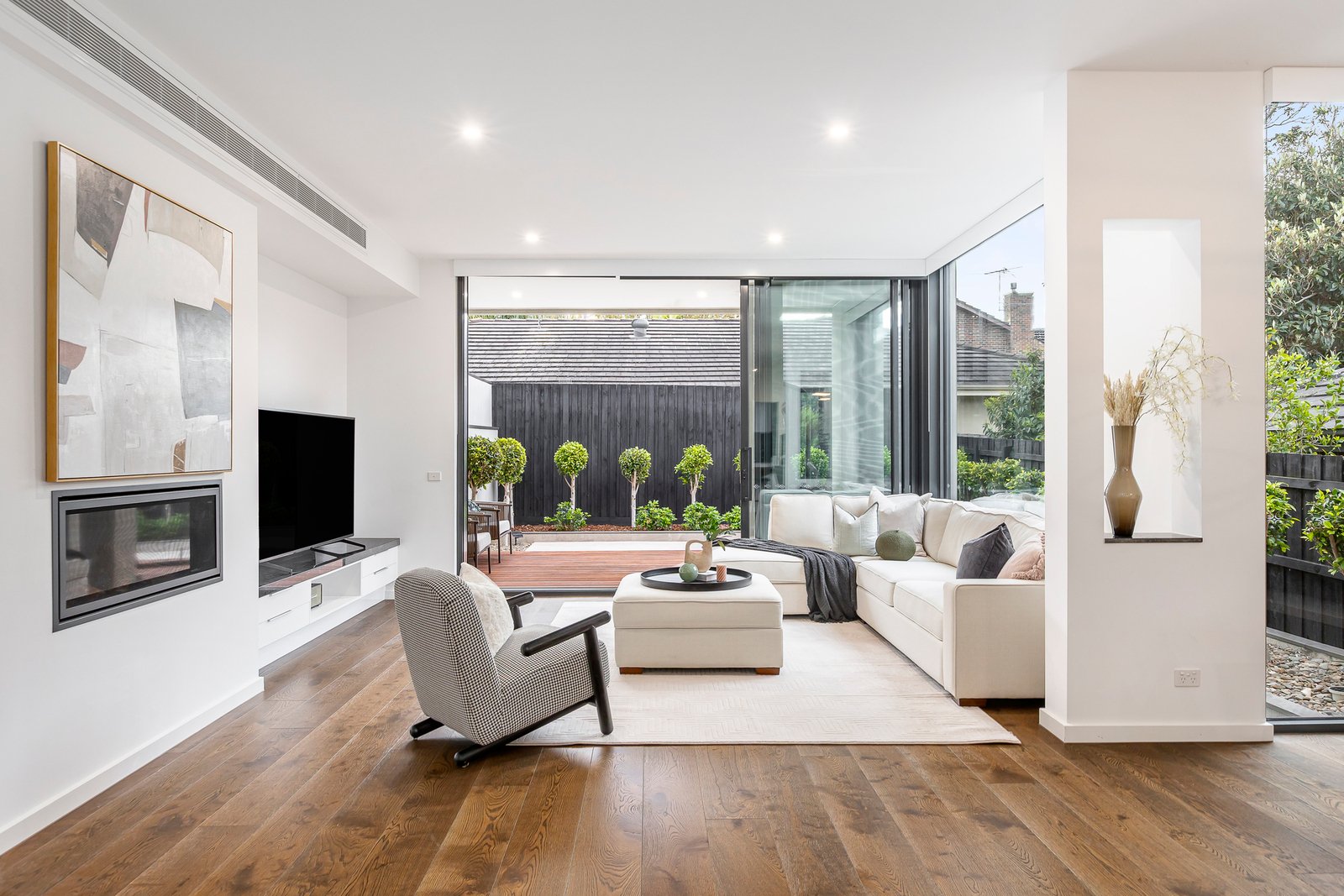 3B Carrington Grove, Brighton East, 3187