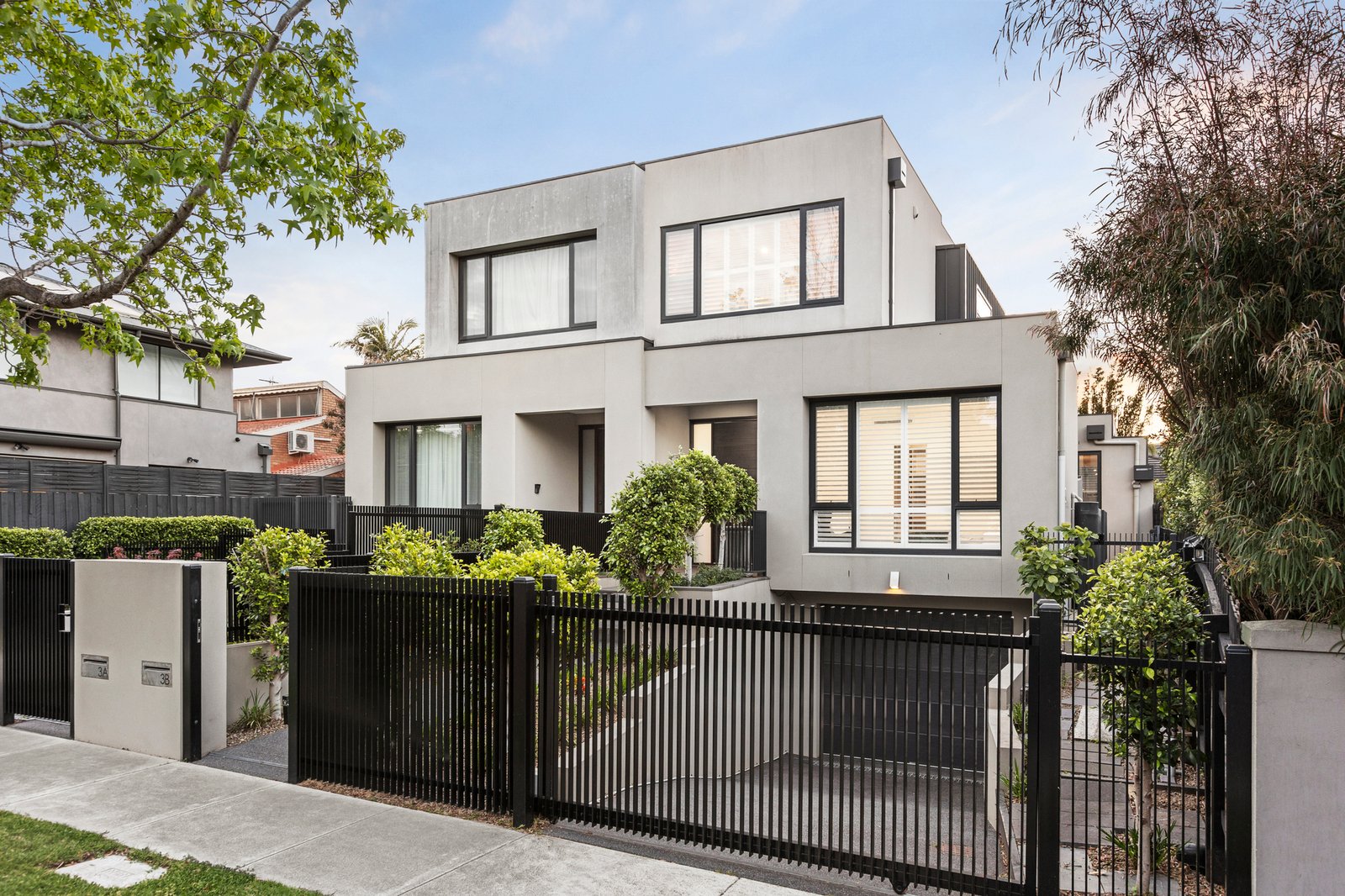 3B Carrington Grove, Brighton East, 3187