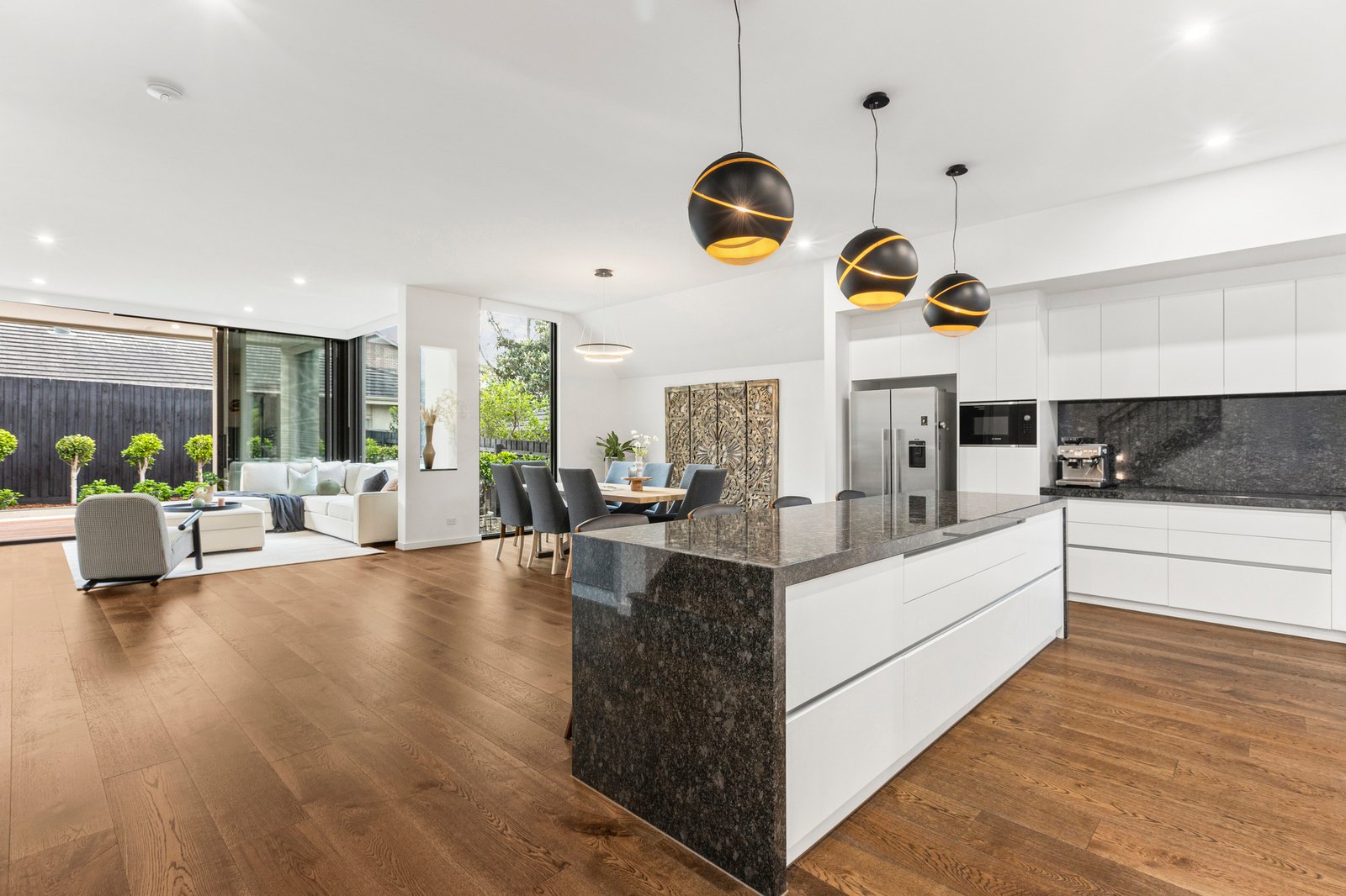 3B Carrington Grove, Brighton East, 3187