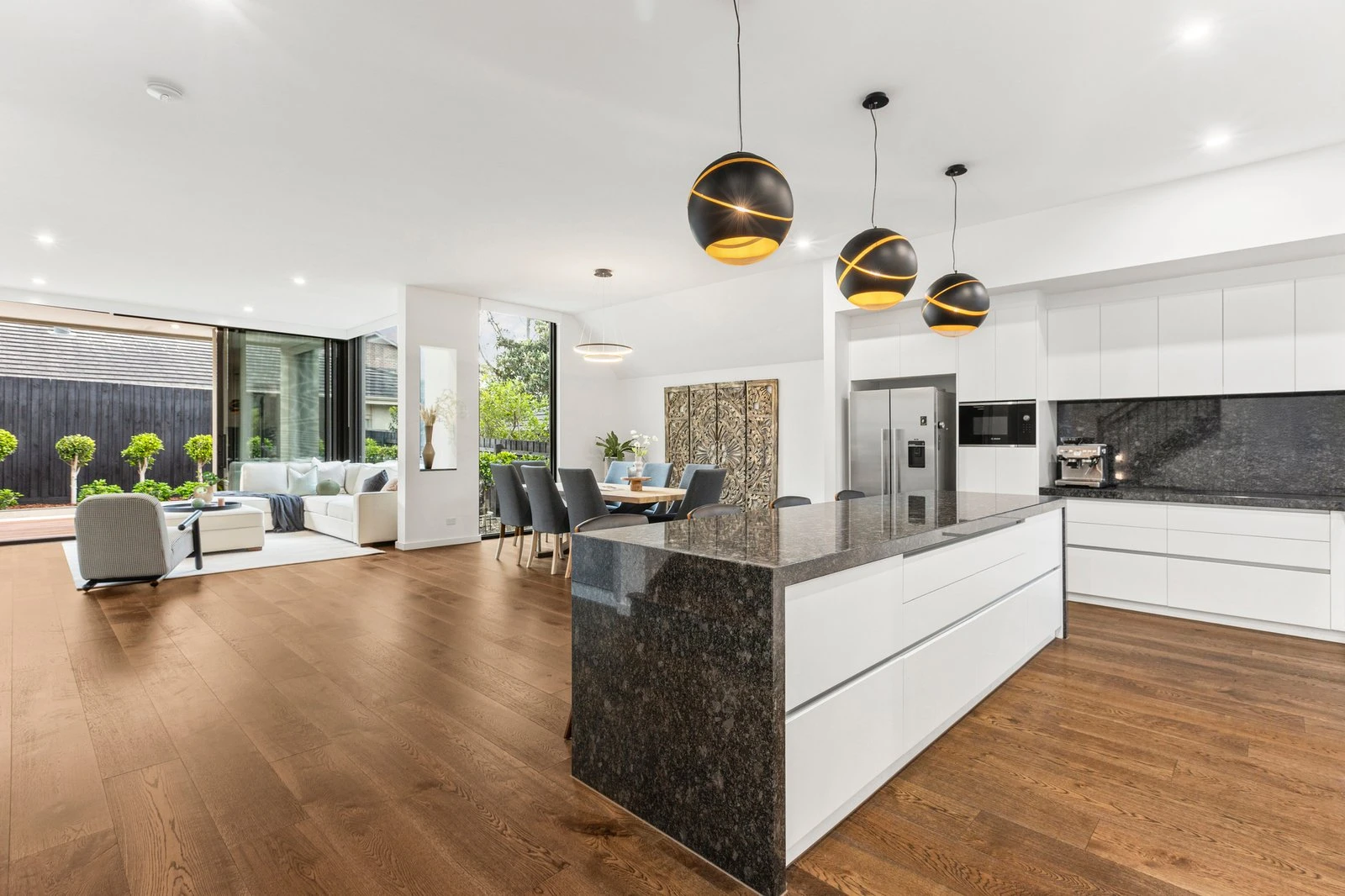 3B Carrington Grove, Brighton East, 3187