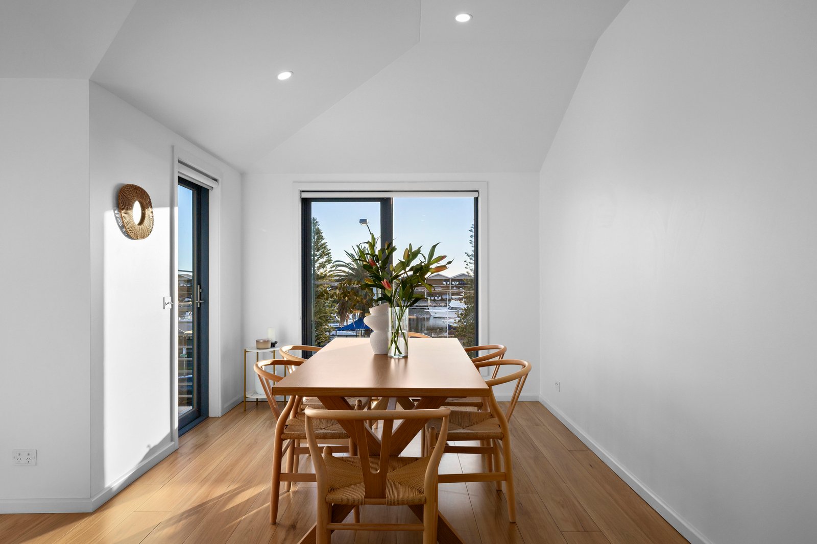 14/41 Marine Parade, St Kilda, 3182