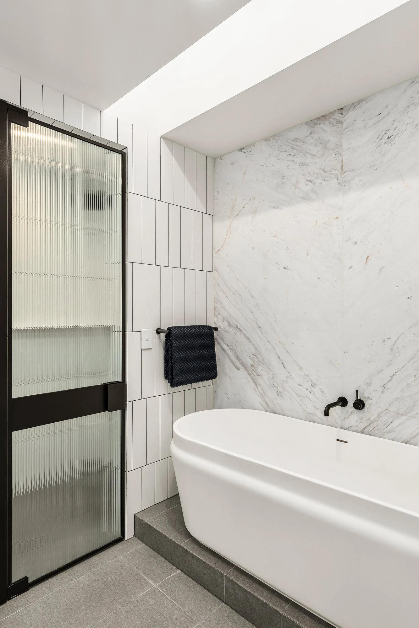 Penthouse 204/43 Crisp Street, Hampton, 3188