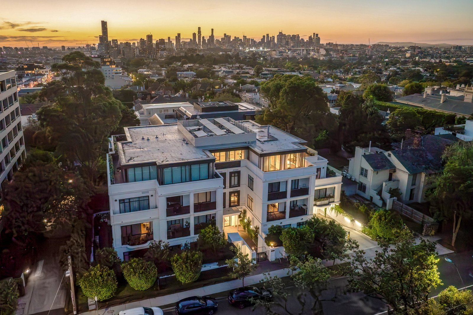 Penthouse, 705 Orrong Road, Toorak, 3142