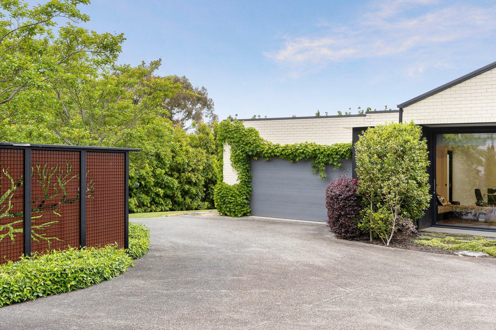 4-5 Adare Court, Berwick, 3806