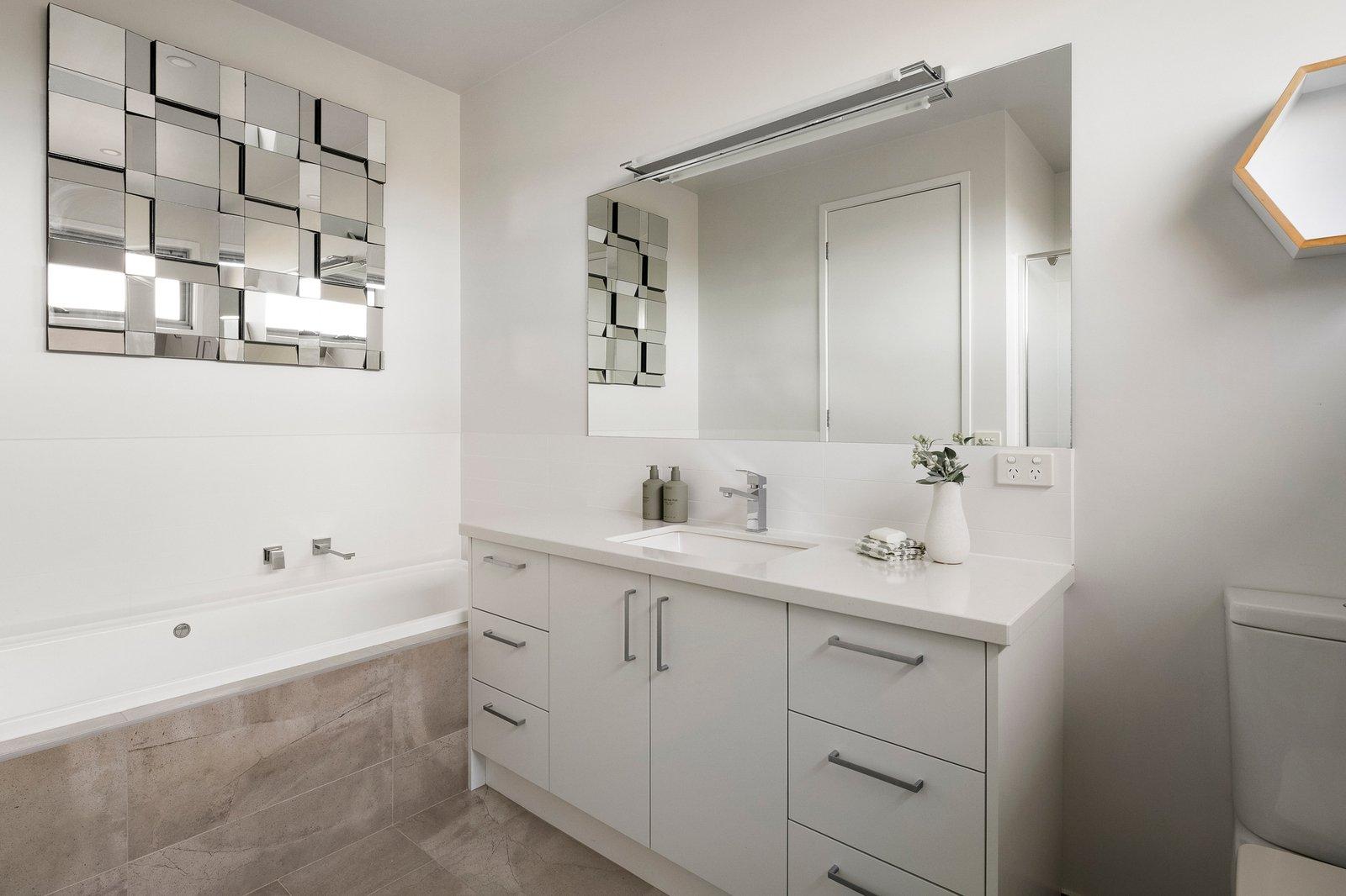 4 Anne Drive, Dromana, 3936