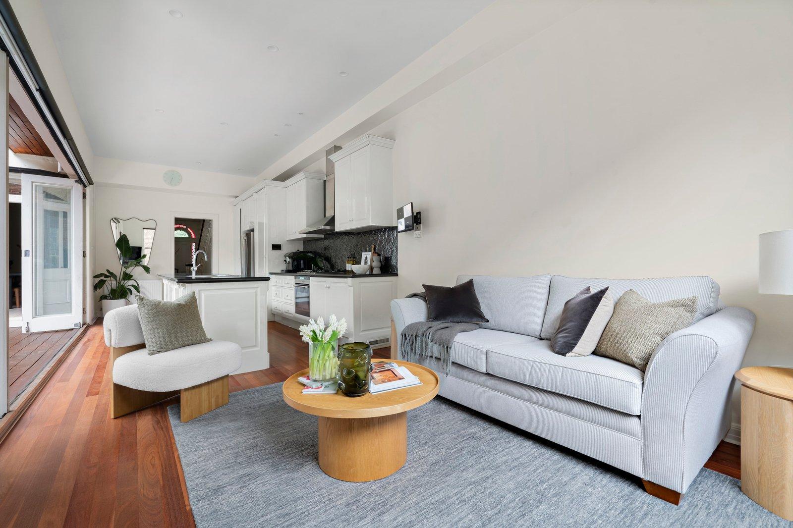 4 Canterbury Road, Albert Park, 3206