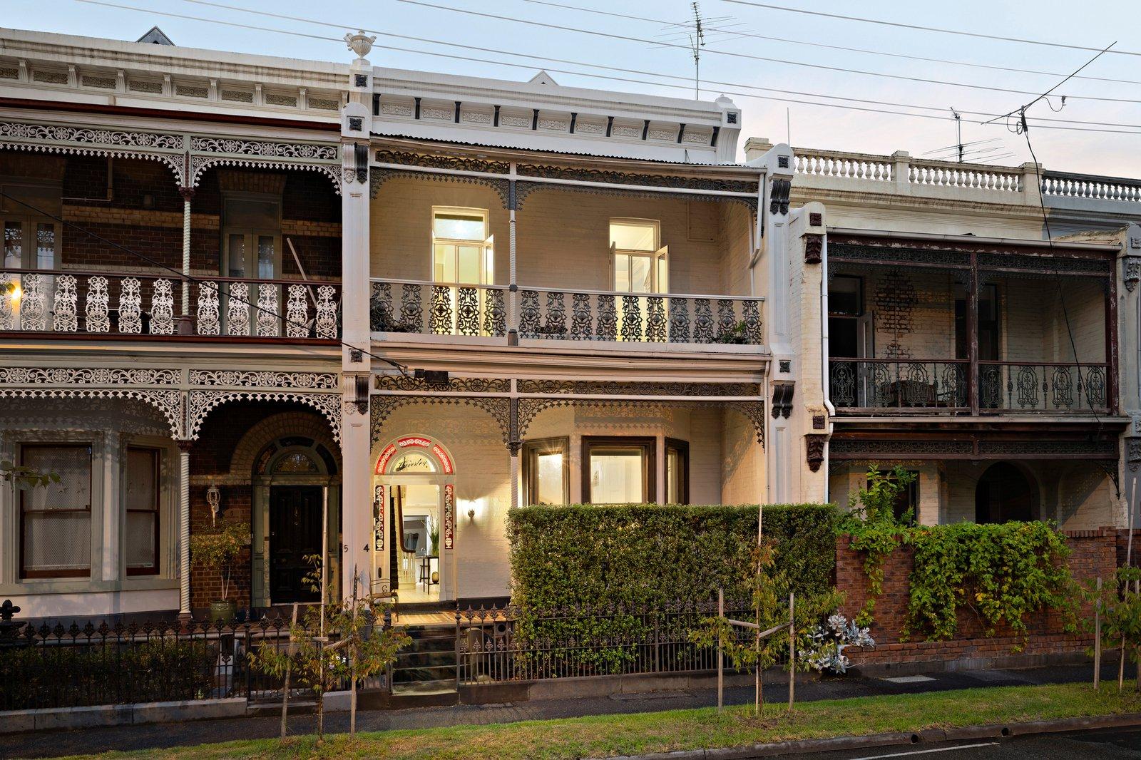 4 Canterbury Road, Albert Park, 3206