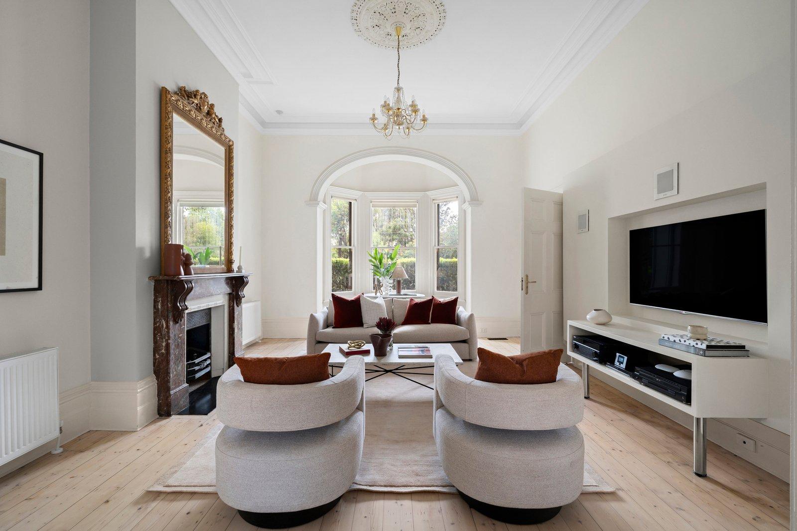 4 Canterbury Road, Albert Park, 3206