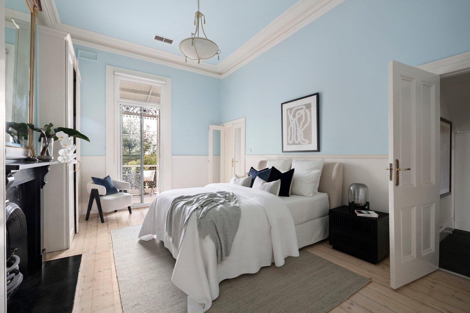 4 Canterbury Road, Albert Park, 3206