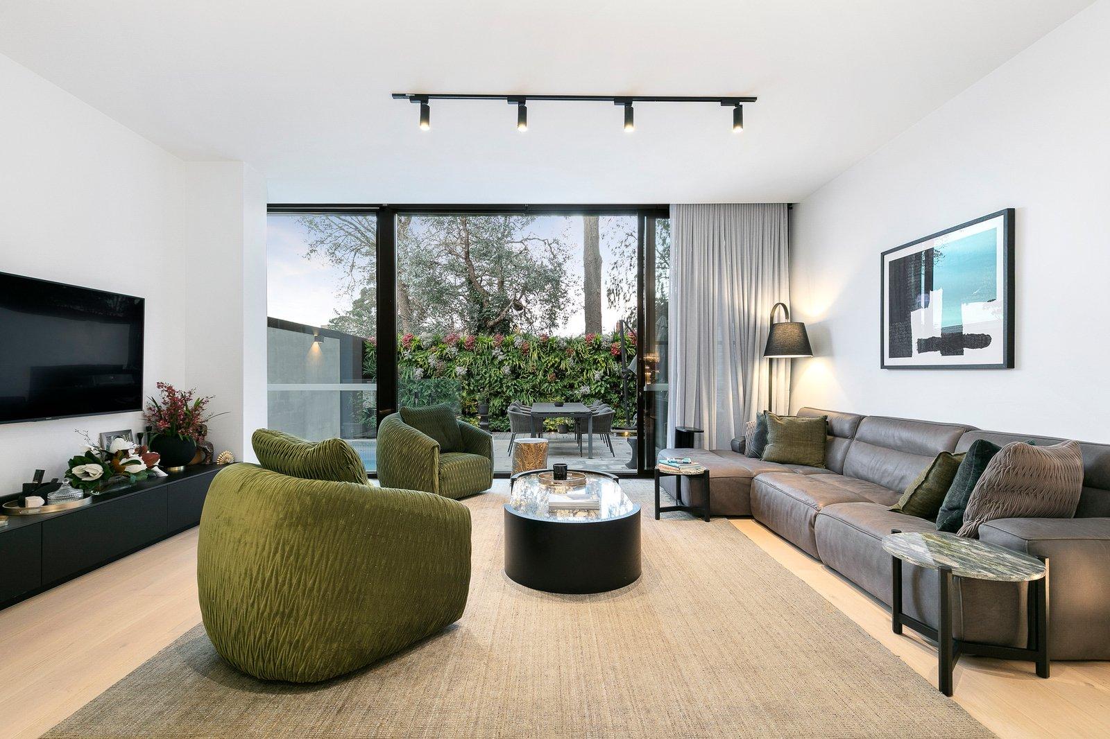 4 Dunlop Avenue, Kew, 3101