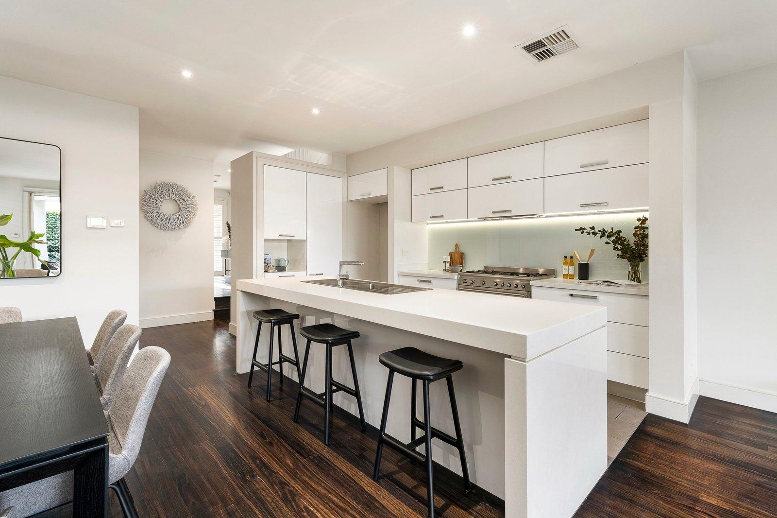 4 Forster Avenue, Malvern East, 3145