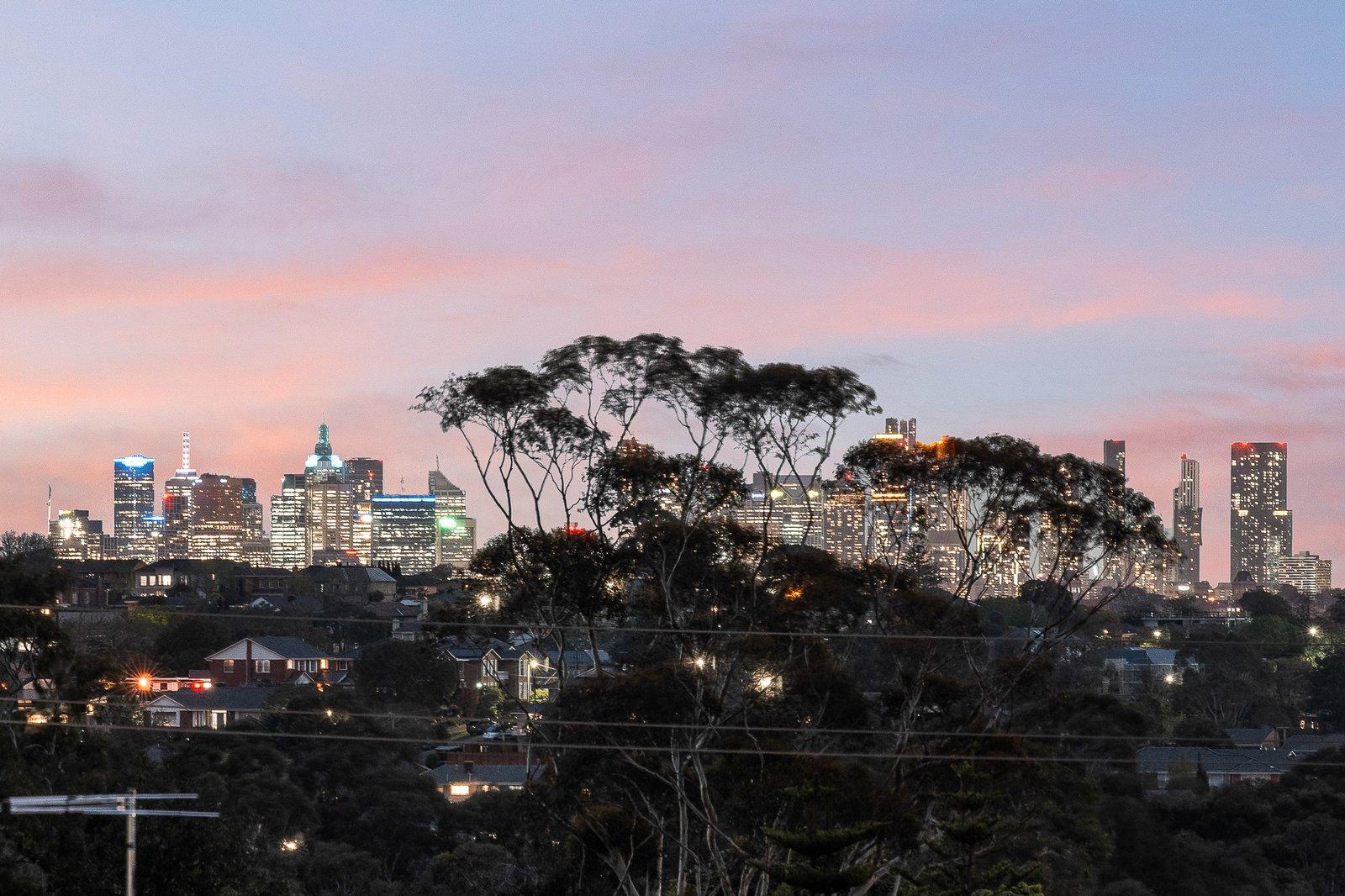 4 Glenfern Avenue, Doncaster, 3108