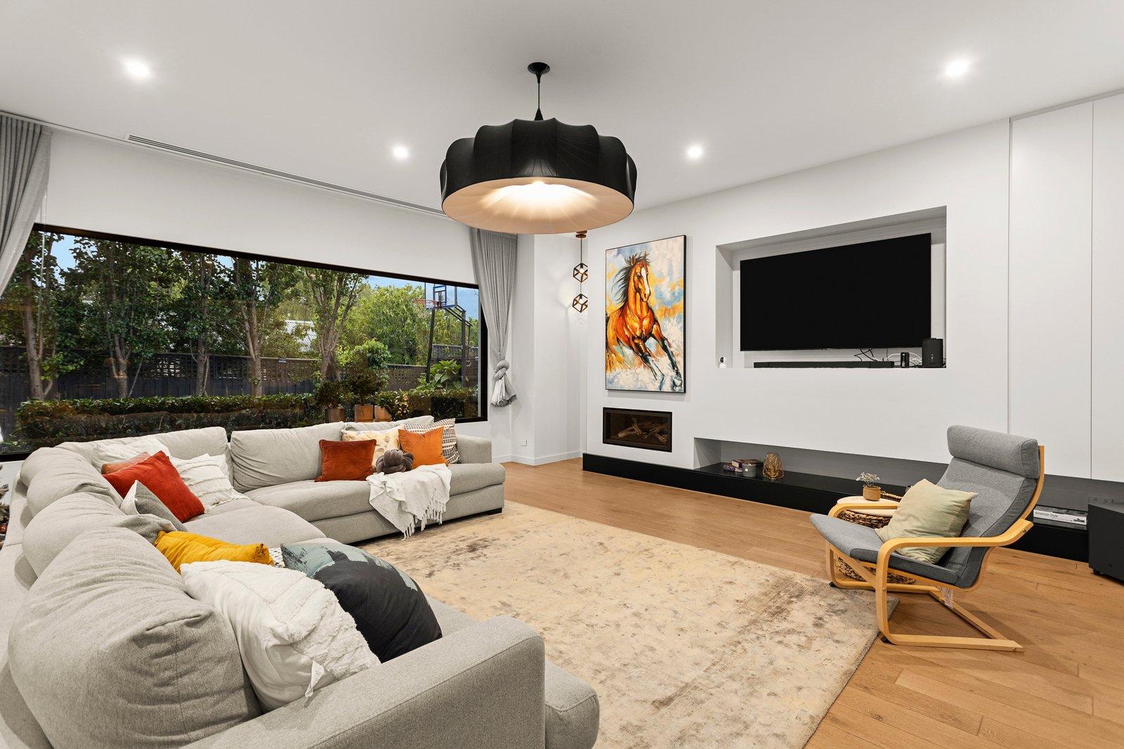 4 Gordon Street, Mont Albert, 3127