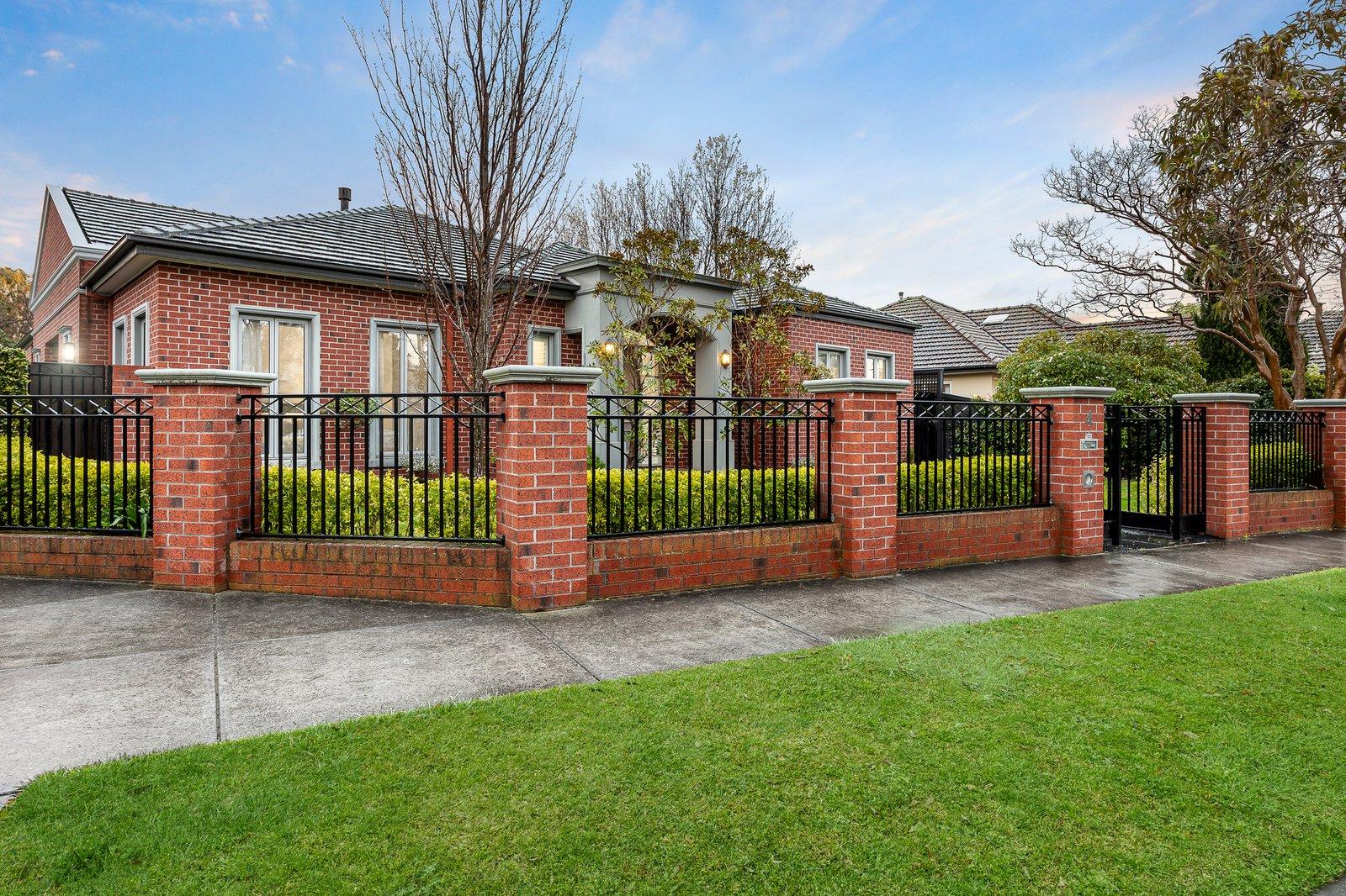 4 Hyslop Parade, Malvern East, 3145