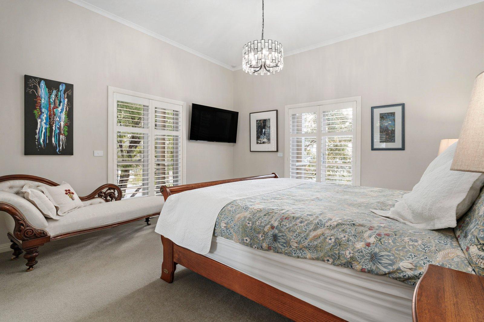 4 Hobsons Bay Parade, Port Melbourne, 3207