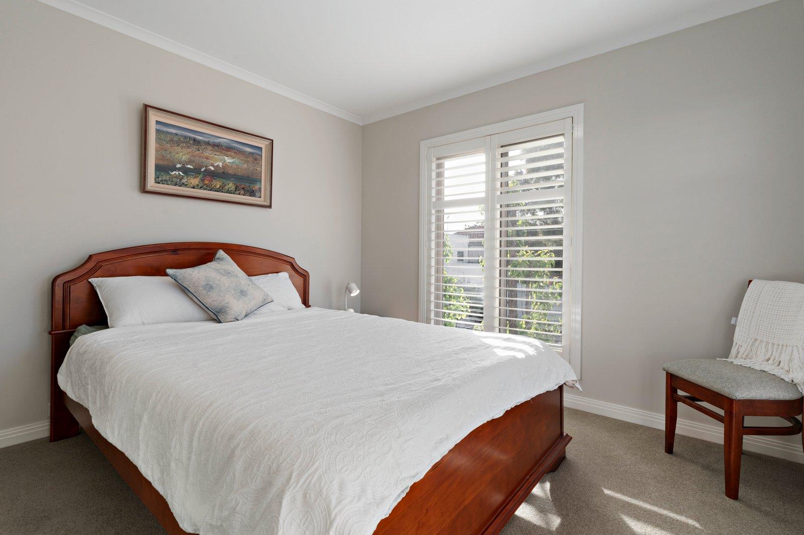 4 Hobsons Bay Parade, Port Melbourne, 3207