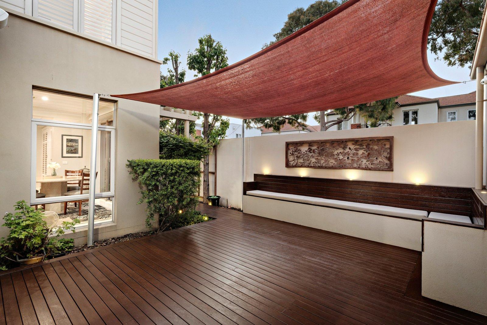 4 Hobsons Bay Parade, Port Melbourne, 3207