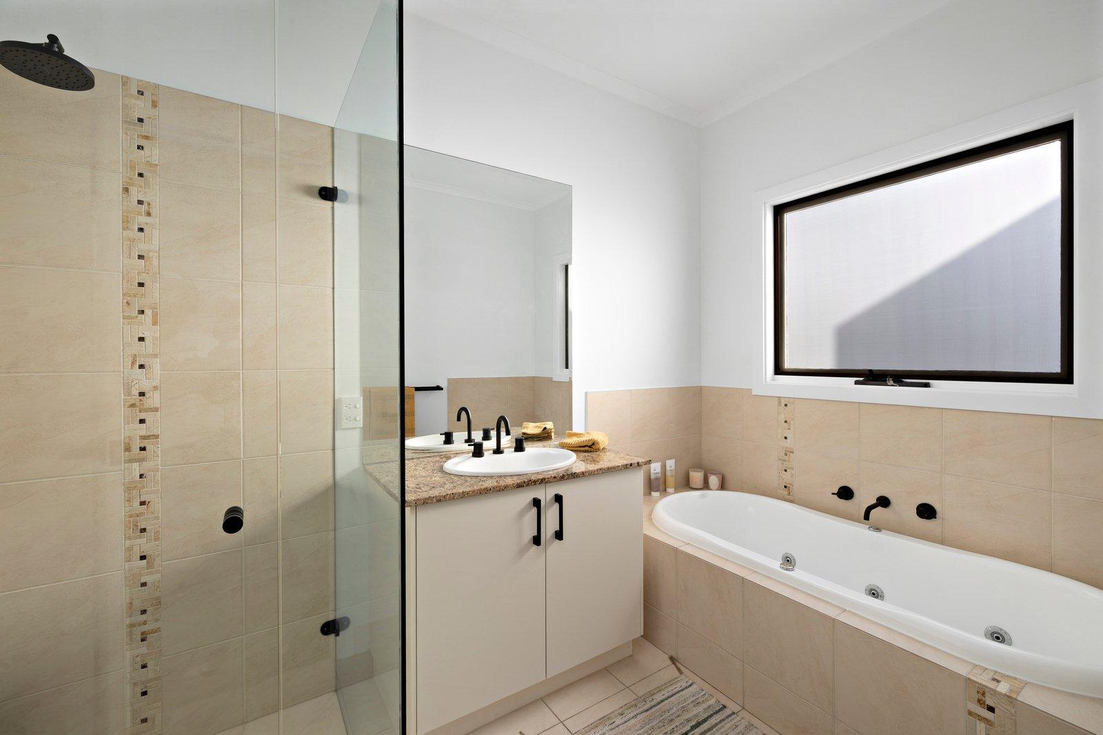 4 Lea Street, Mount Martha, 3934