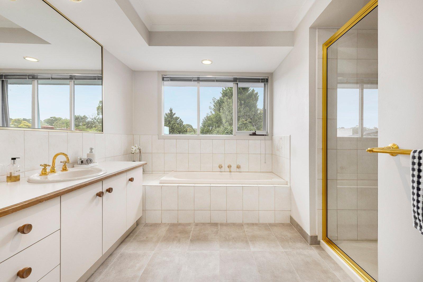 4 Wakefield Place, Templestowe, 3106