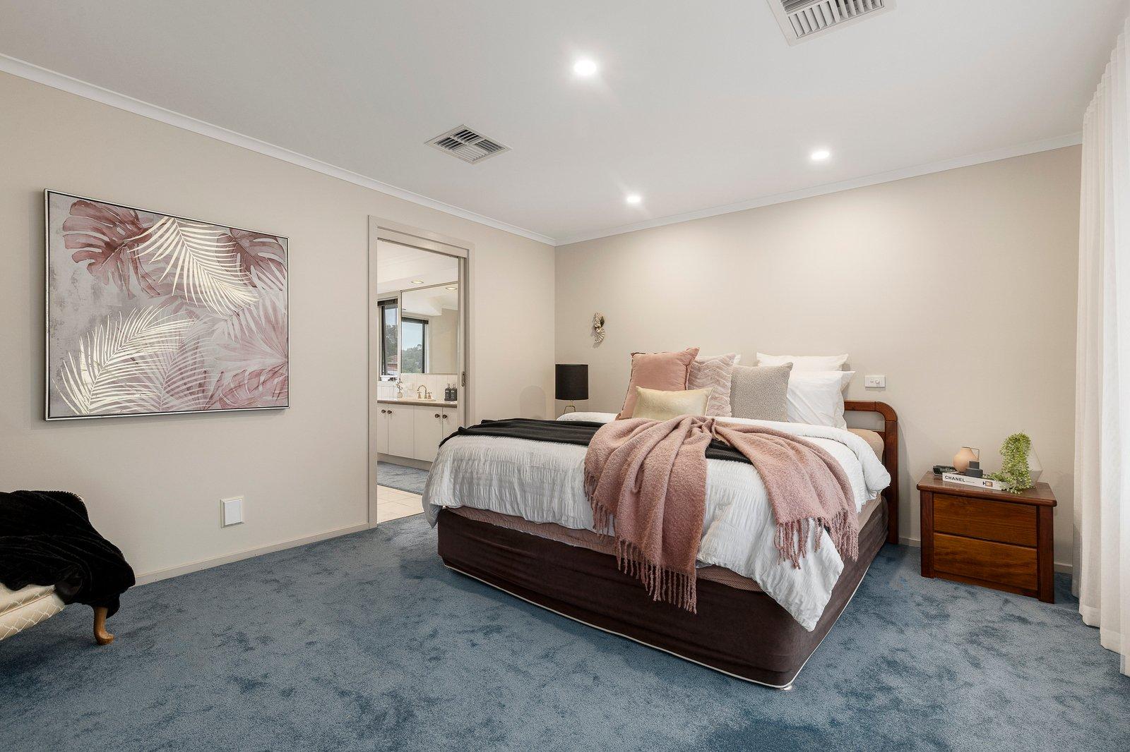 4 Wakefield Place, Templestowe, 3106