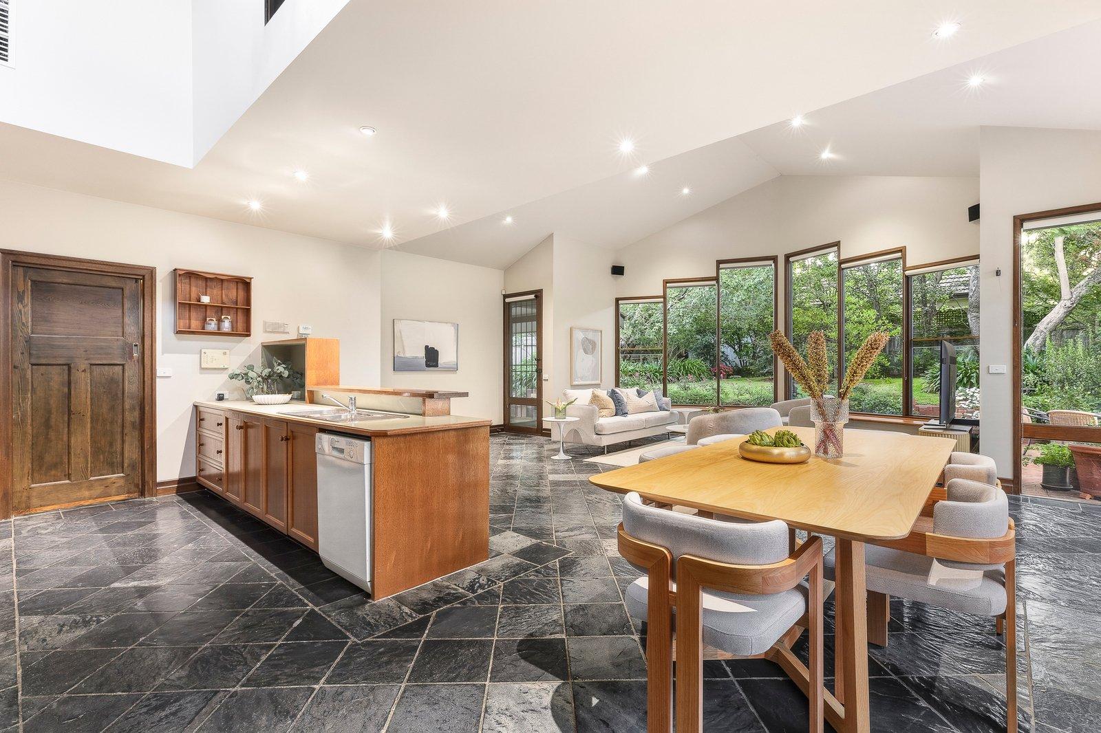 40 Bowen Street, Camberwell, 3124