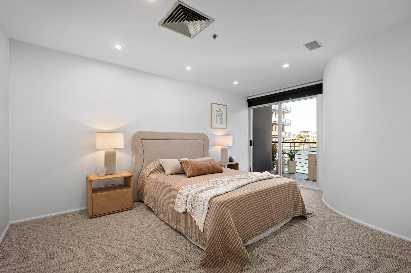 403/62 Beach Street, Port Melbourne, 3207