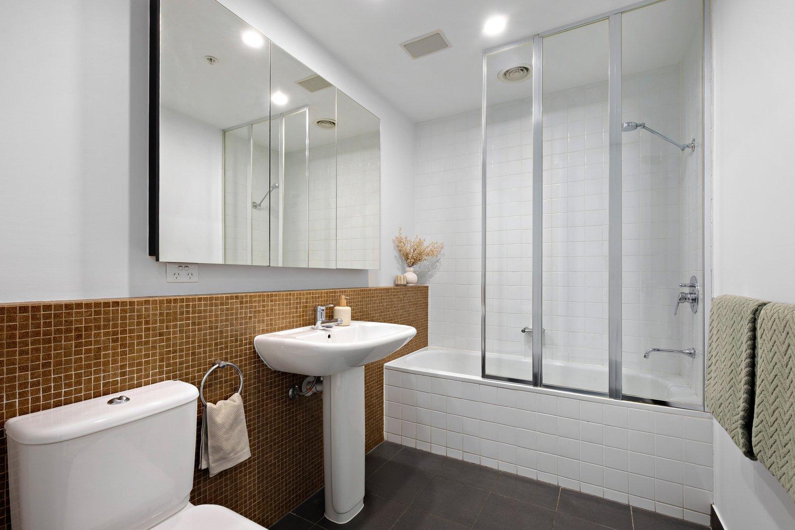 403/62 Beach Street, Port Melbourne, 3207