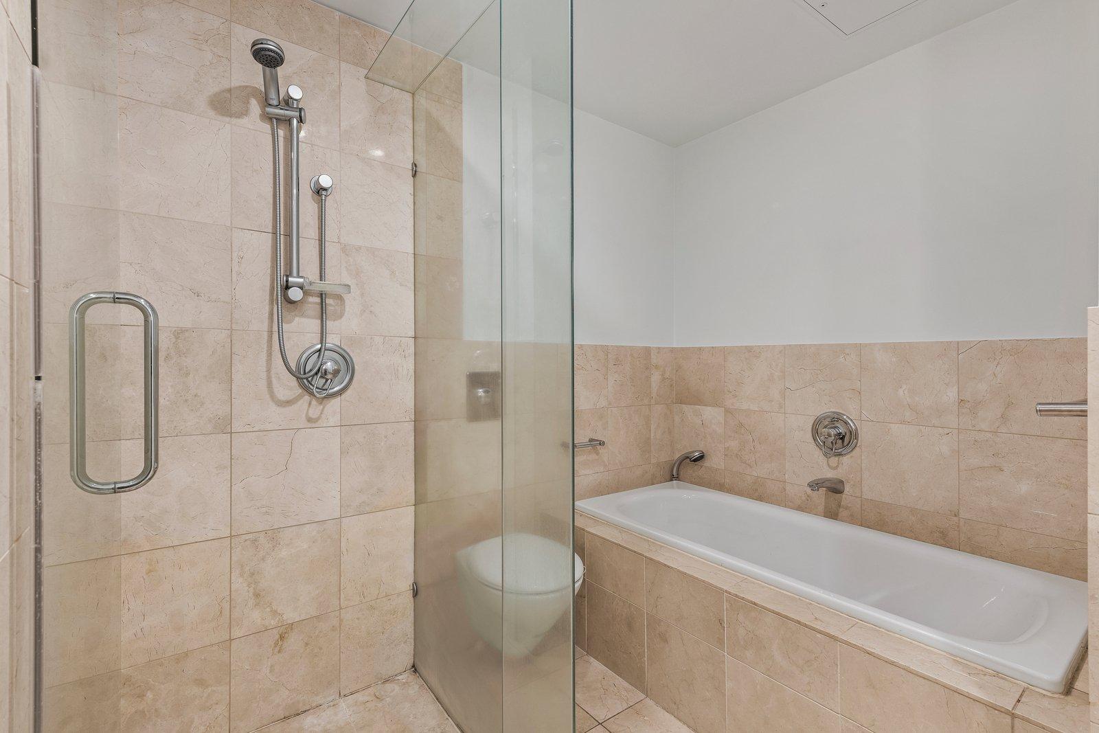 405/19 Queens Road, Melbourne, 3004