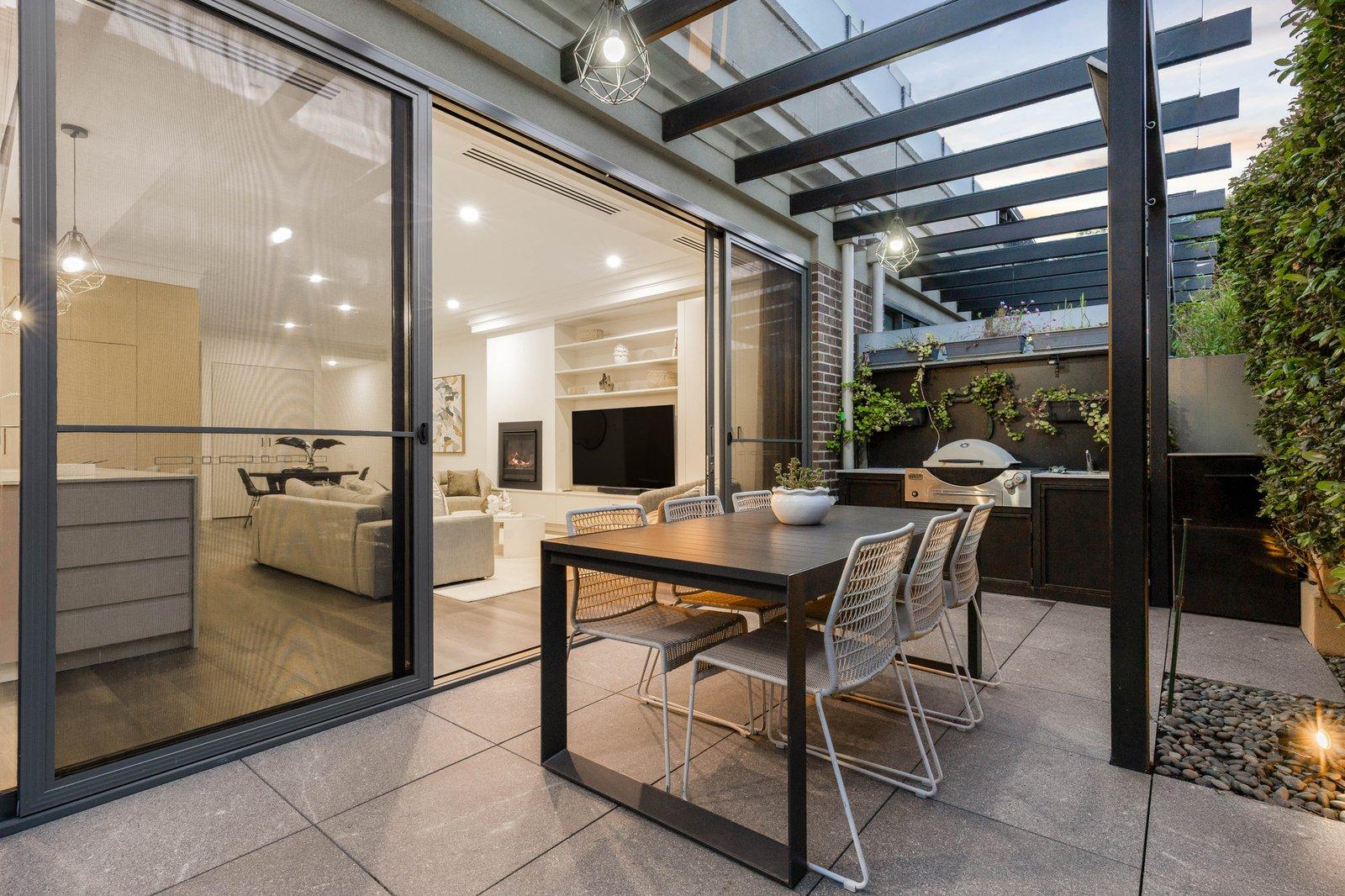 4/112 Burke Road, Malvern East, 3145