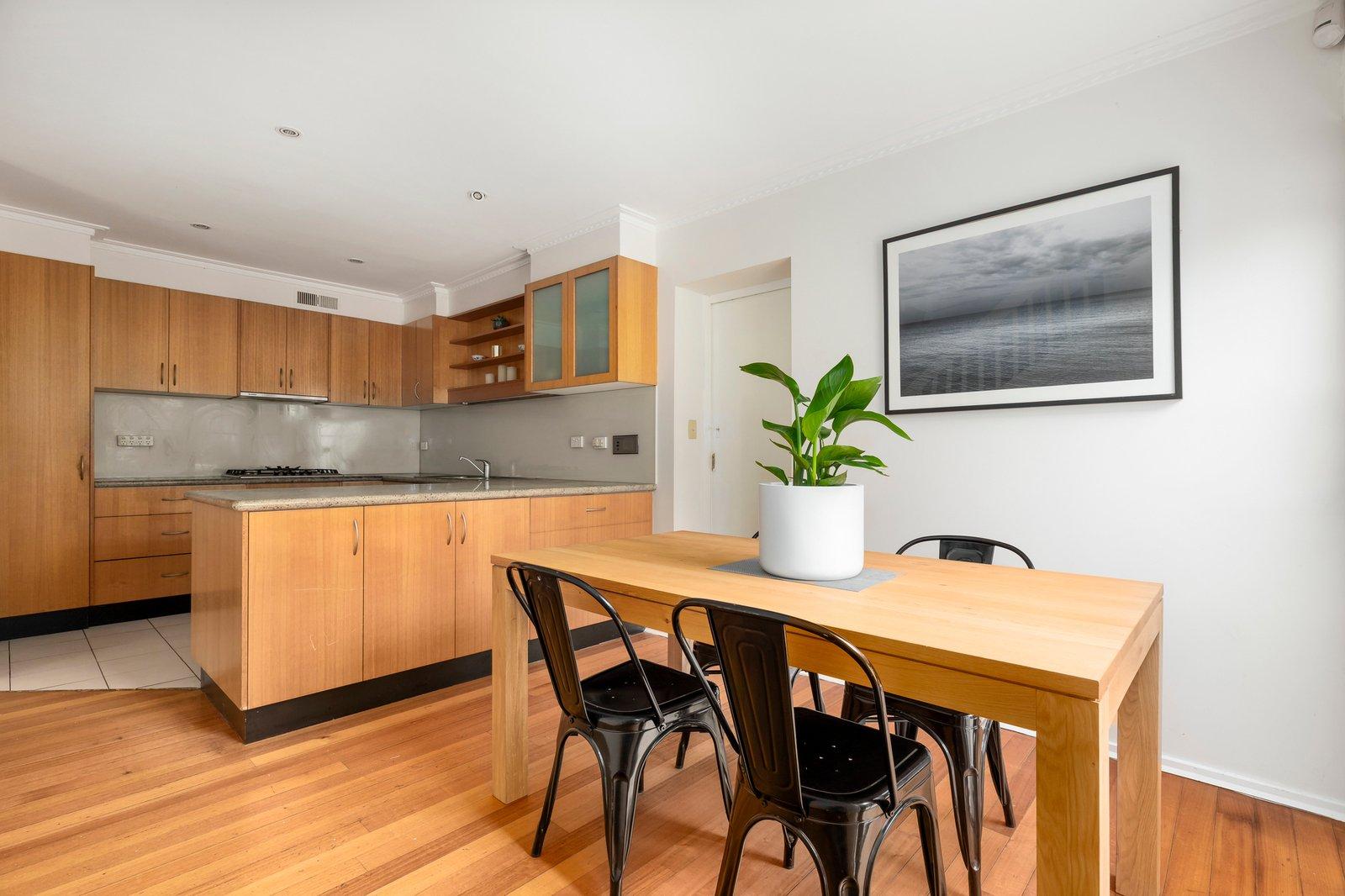 4/1488 Malvern Road, Glen Iris, 3146