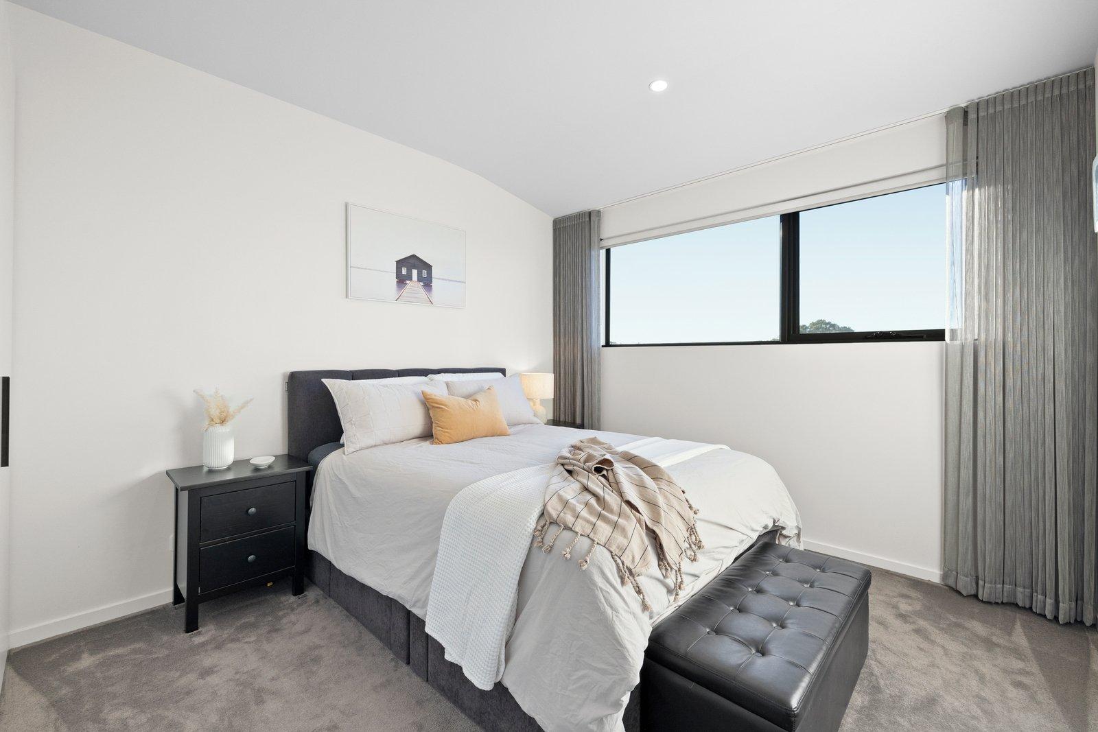 4/2 Wattle Grove, McKinnon, 3204