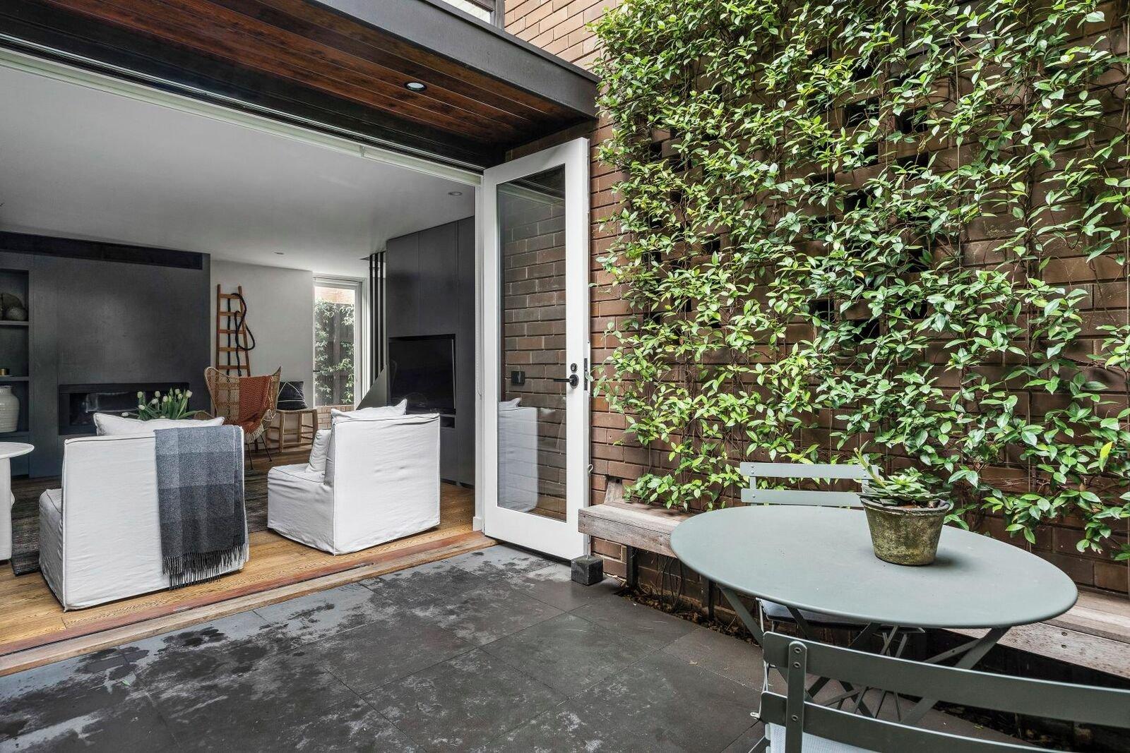 4/2 Anderson Street, South Yarra, 3141