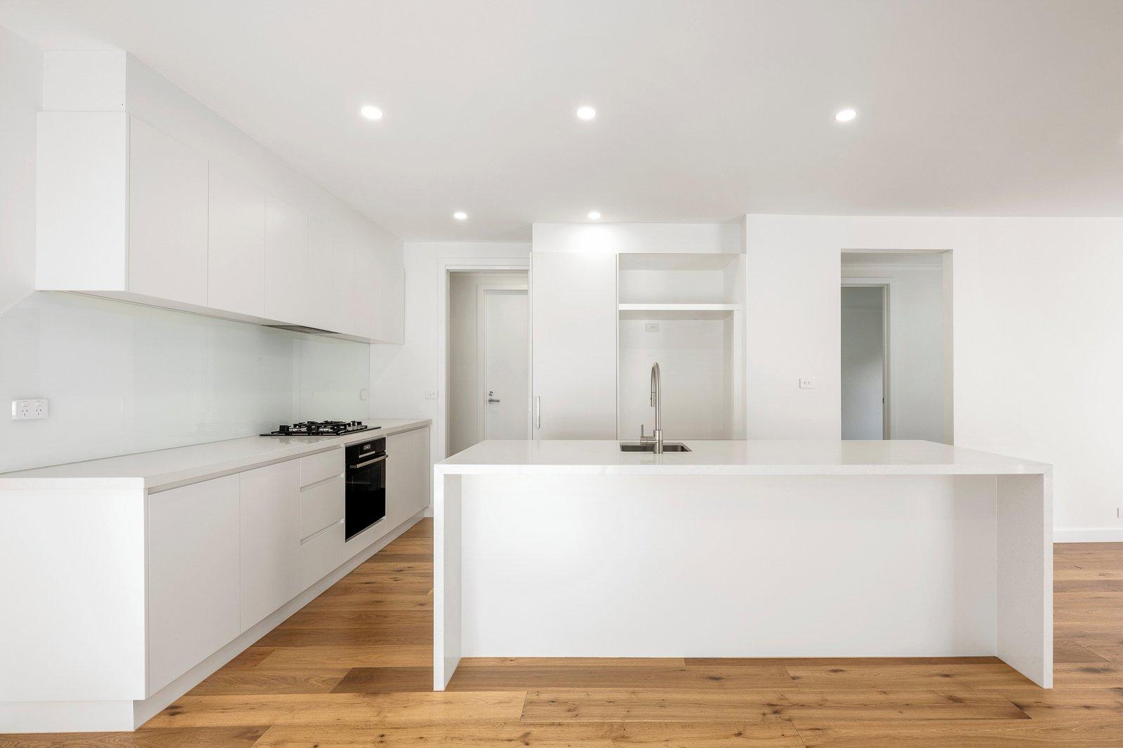 4/2 Haldane Street, Beaumaris, 3193