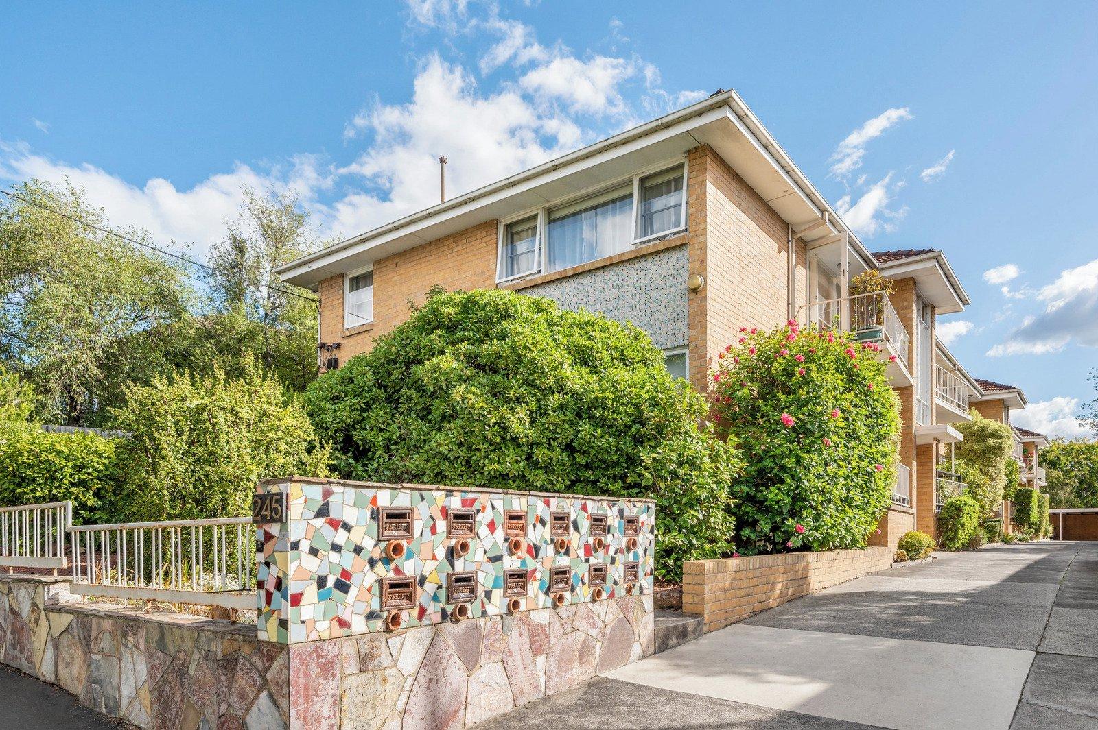 4/245 Burke Road, Glen Iris, 3146