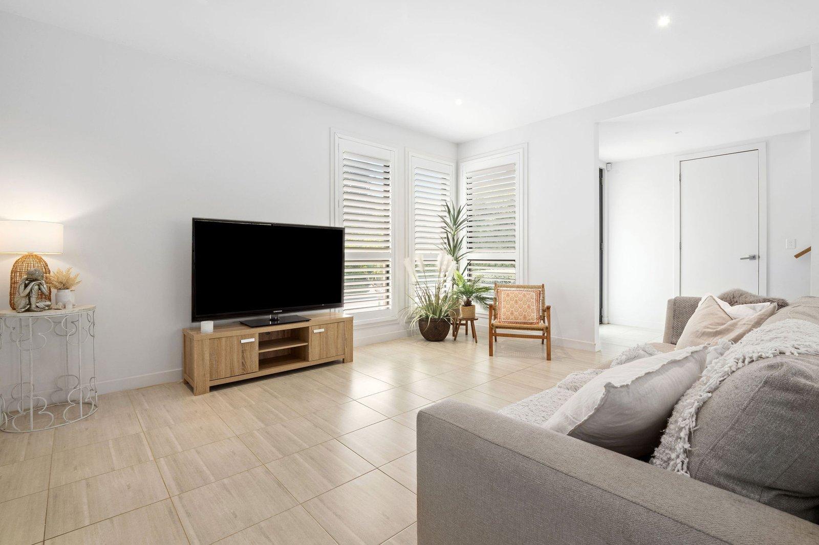 4/24 Van Ness Avenue, Mornington, 3931