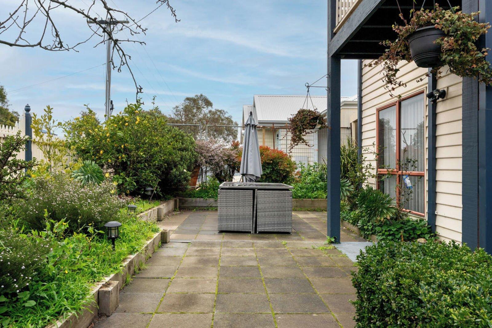 43 Oakland Street, Mornington, 3931